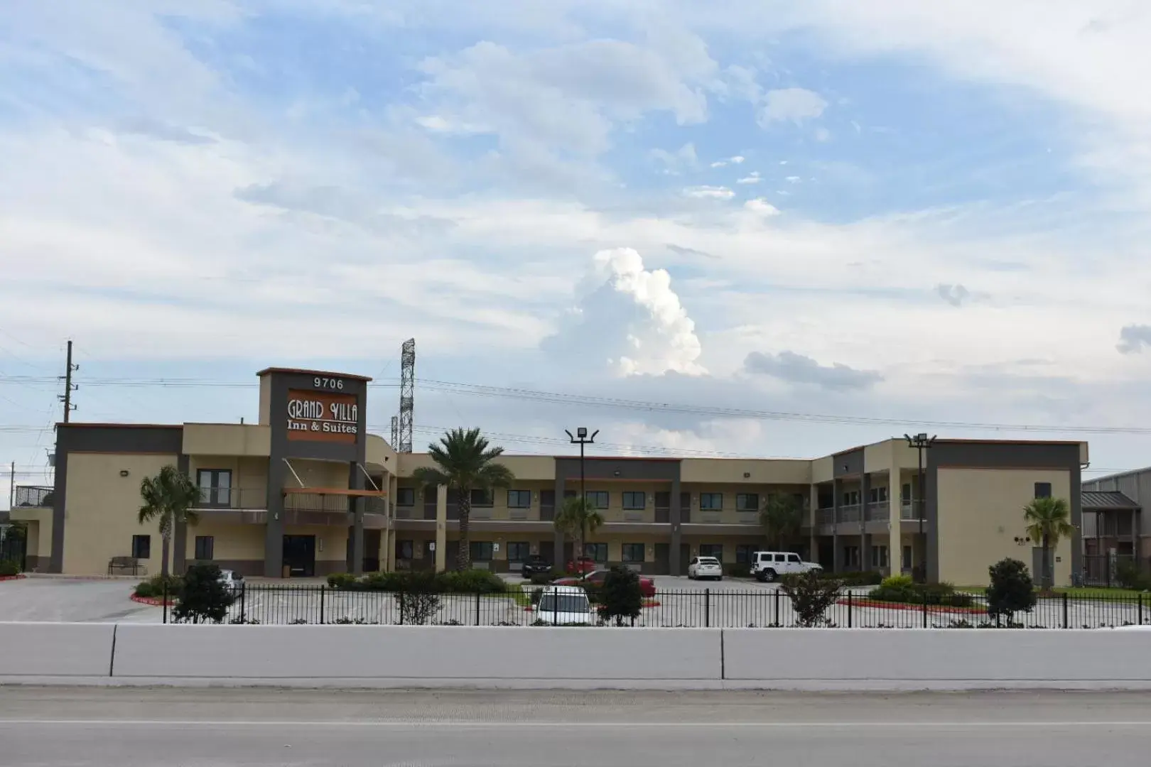 Grand Villa - Humble Grand Villa - Humble