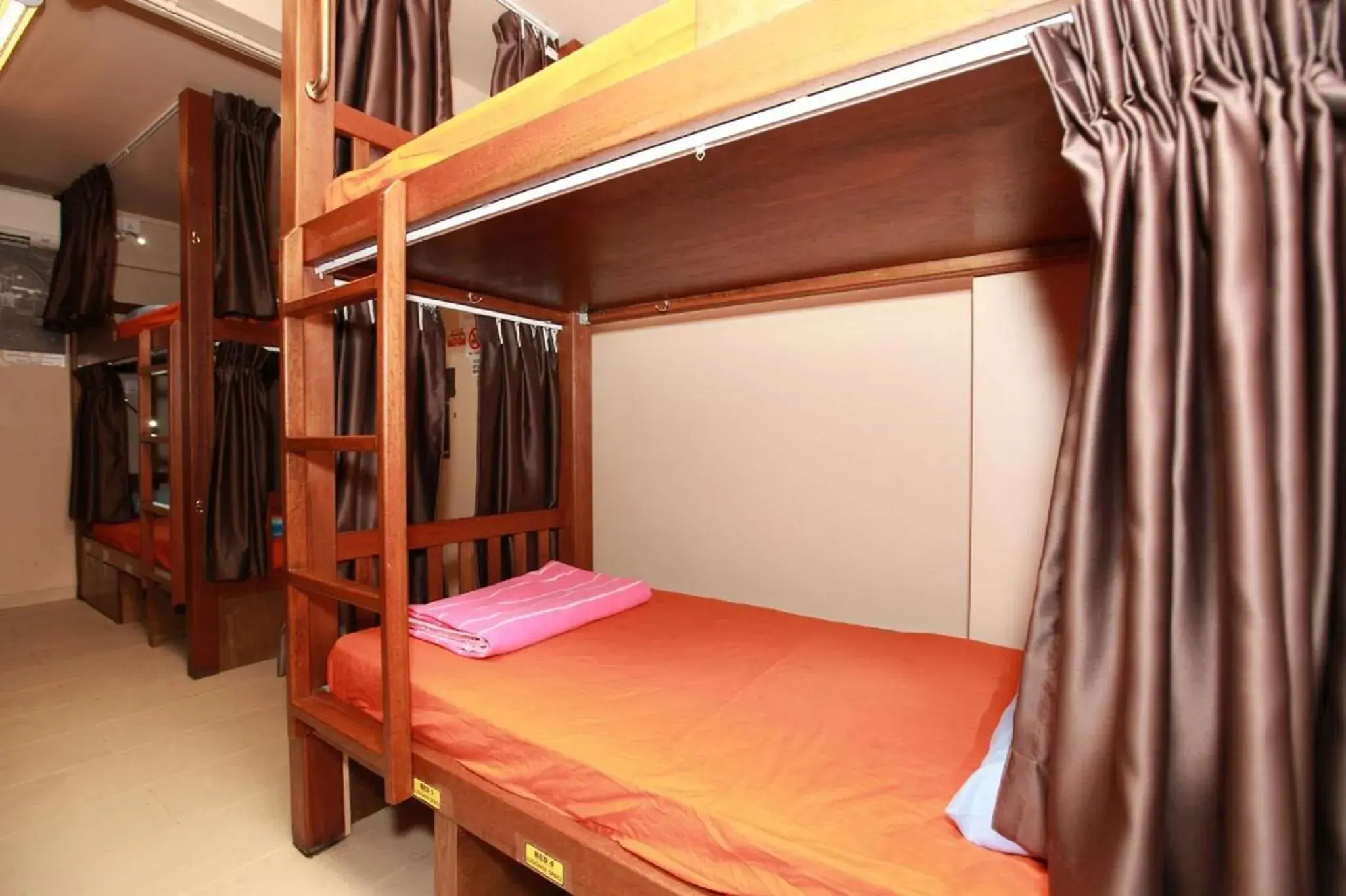 6-Bed Mixed Dormitory Room in K Space Inn 569 6-Bed Mixed Dormitory Room in K Space Inn 569