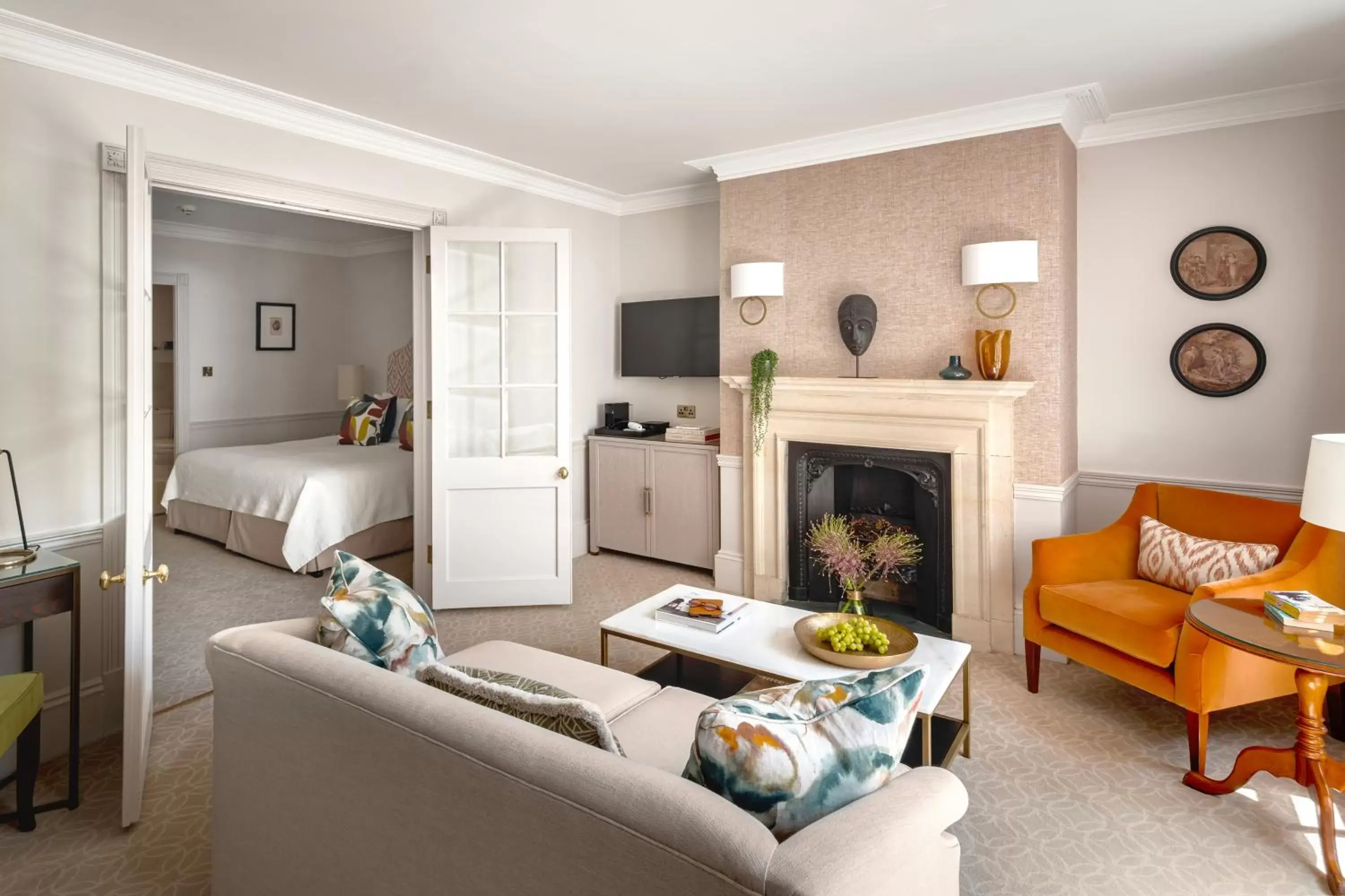 Deluxe Suite in The Royal Crescent Hotel & Spa Deluxe Suite in The Royal Crescent Hotel & Spa