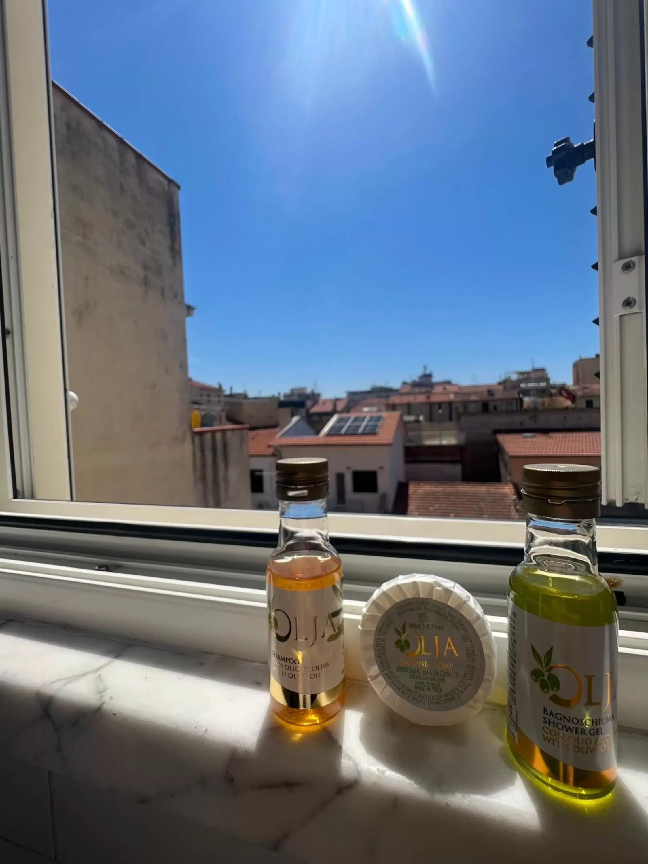 Double Room with Private Bathroom in A casa di Mario e Nenè Double Room with Private Bathroom in A casa di Mario e Nenè