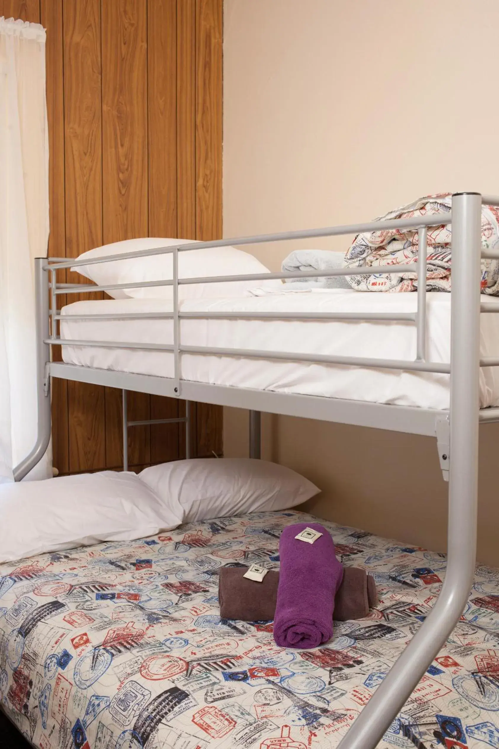 Triple Bunk room in The Cally Hotel Triple Bunk room in The Cally Hotel