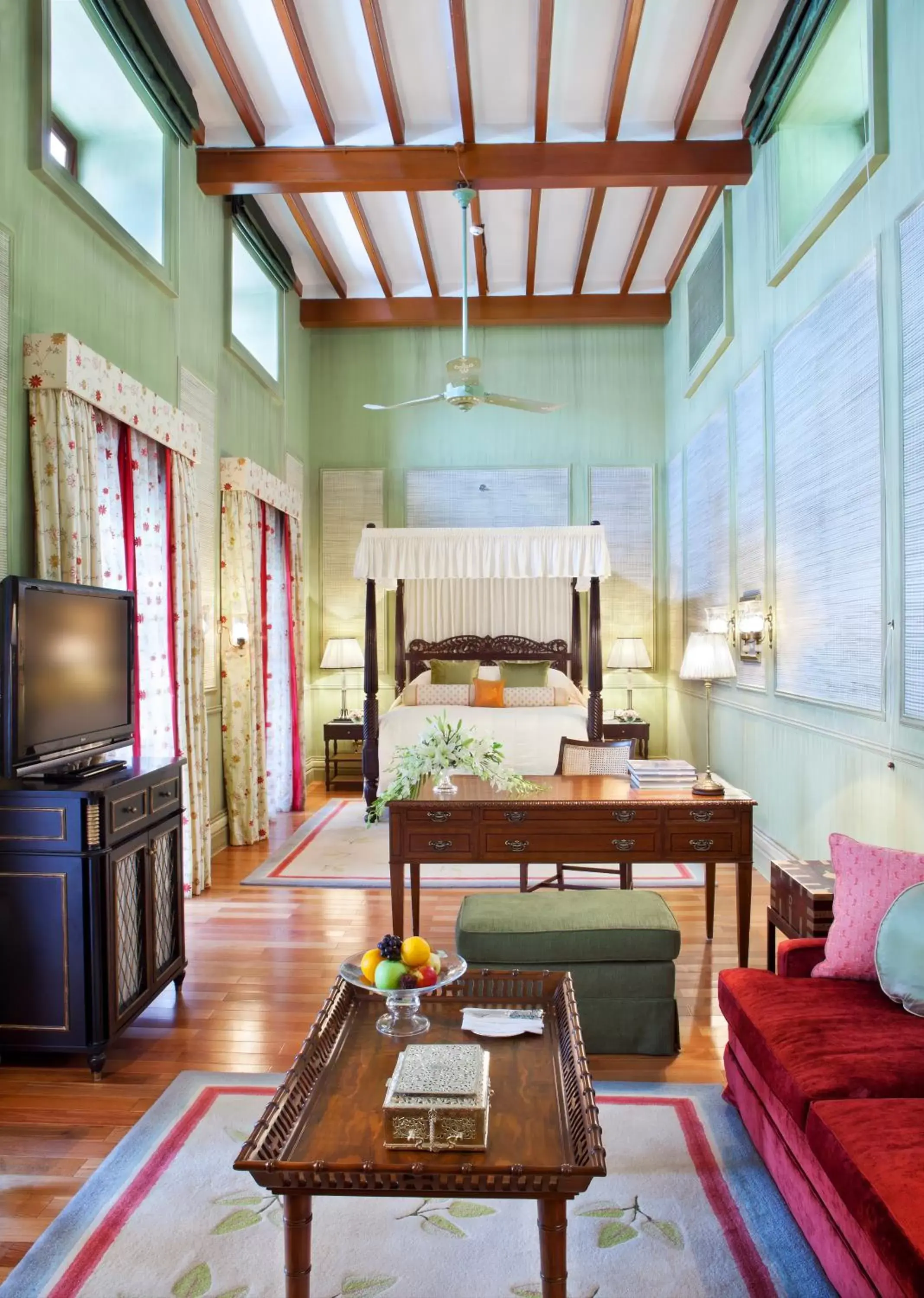 Royal Suite in Taj Falaknuma Palace Royal Suite in Taj Falaknuma Palace