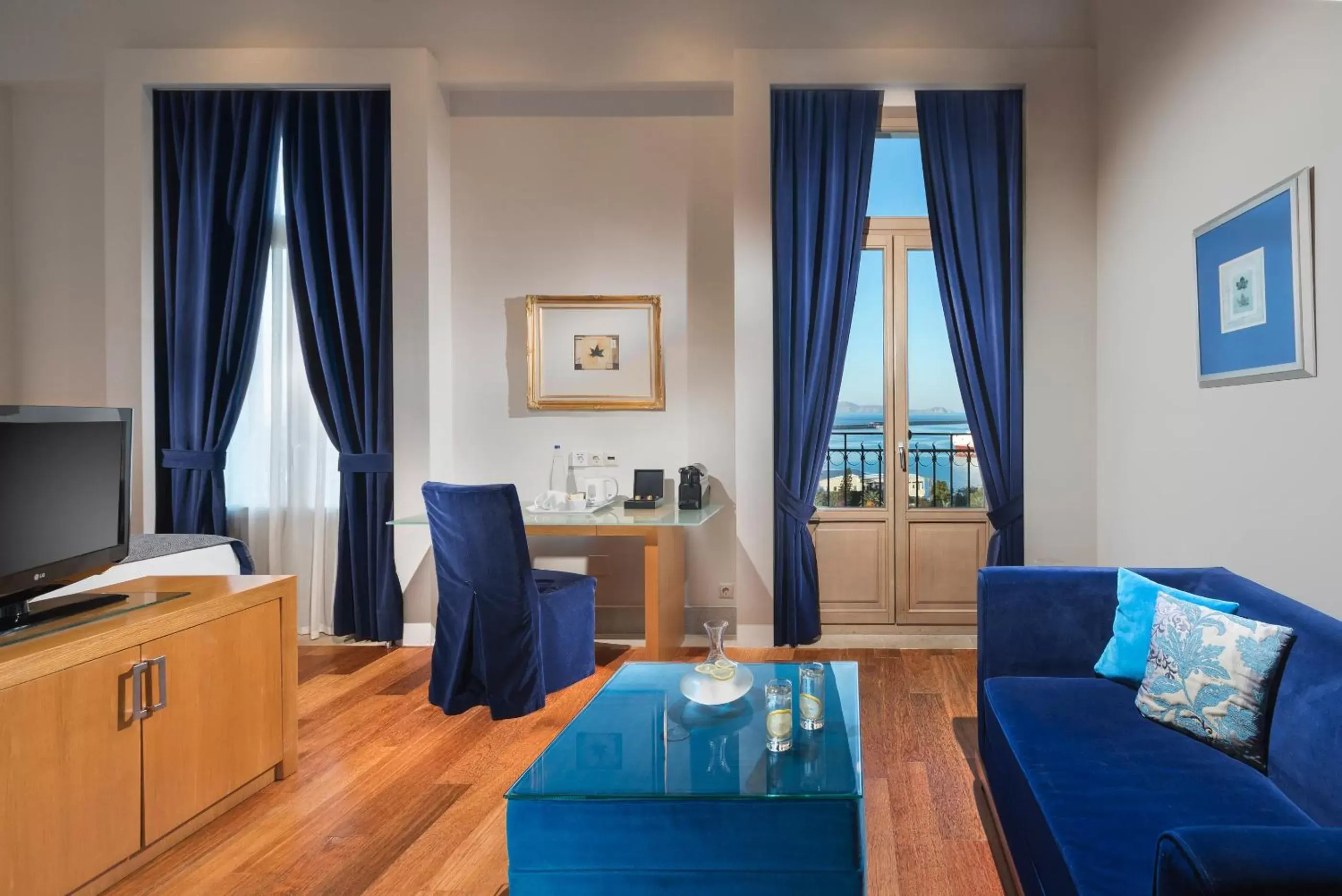 Junior Double Suite with Sea View in GDM Megaron, Historical Monument Hotel Junior Double Suite with Sea View in GDM Megaron, Historical Monument Hotel
