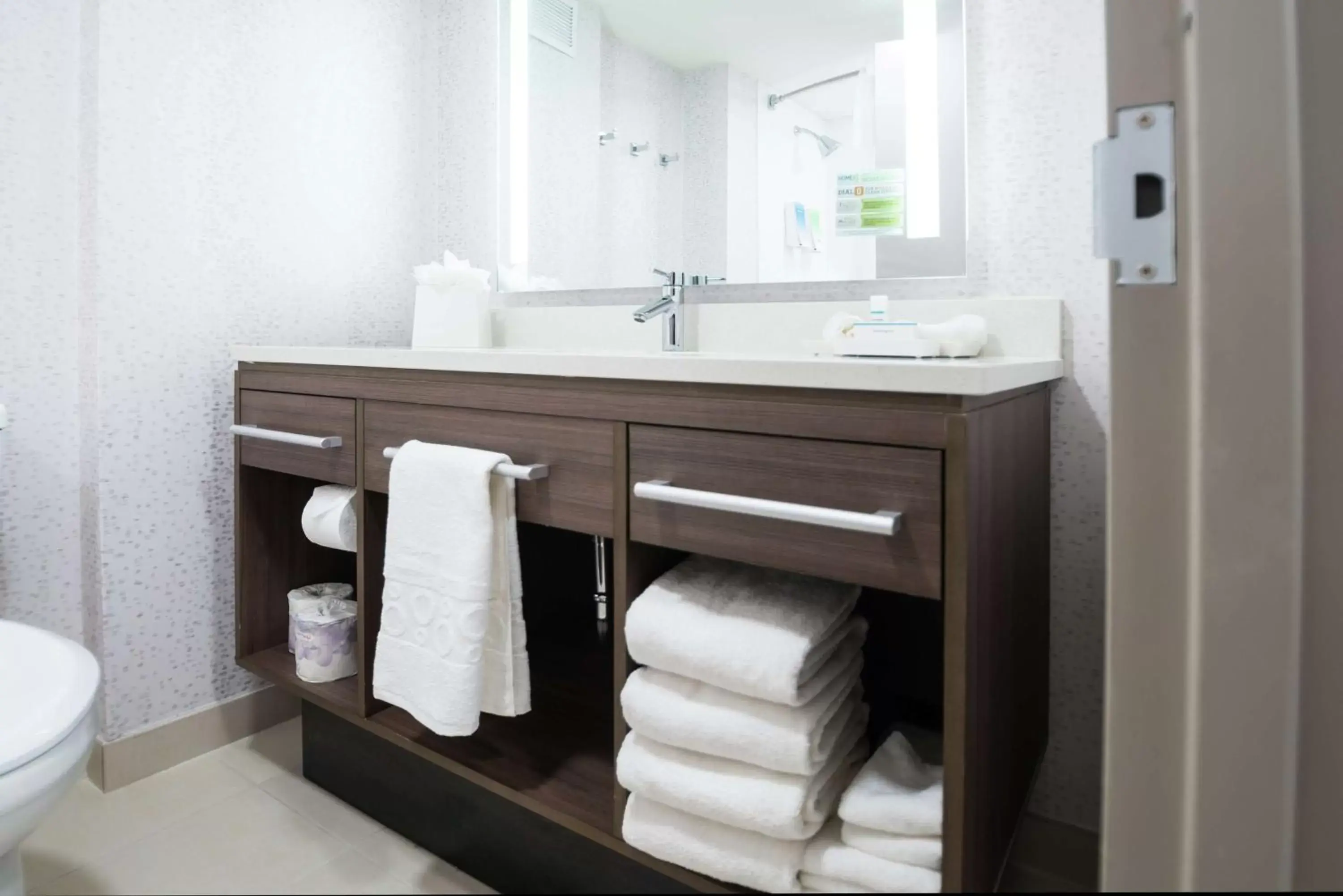 King Accessible Roll in Shower Suite with Sofa Bed -Non Smoking in Home2 Suites By Hilton King Of Prussia Valley Forge King Accessible Roll in Shower Suite with Sofa Bed -Non Smoking in Home2 Suites By Hilton King Of Prussia Valley Forge