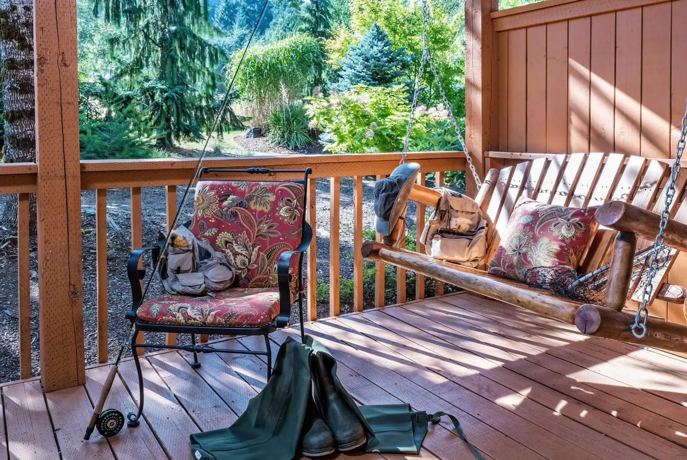 Fishing Creek - 4 in Carson Ridge Luxury Cabins Fishing Creek - 4 in Carson Ridge Luxury Cabins