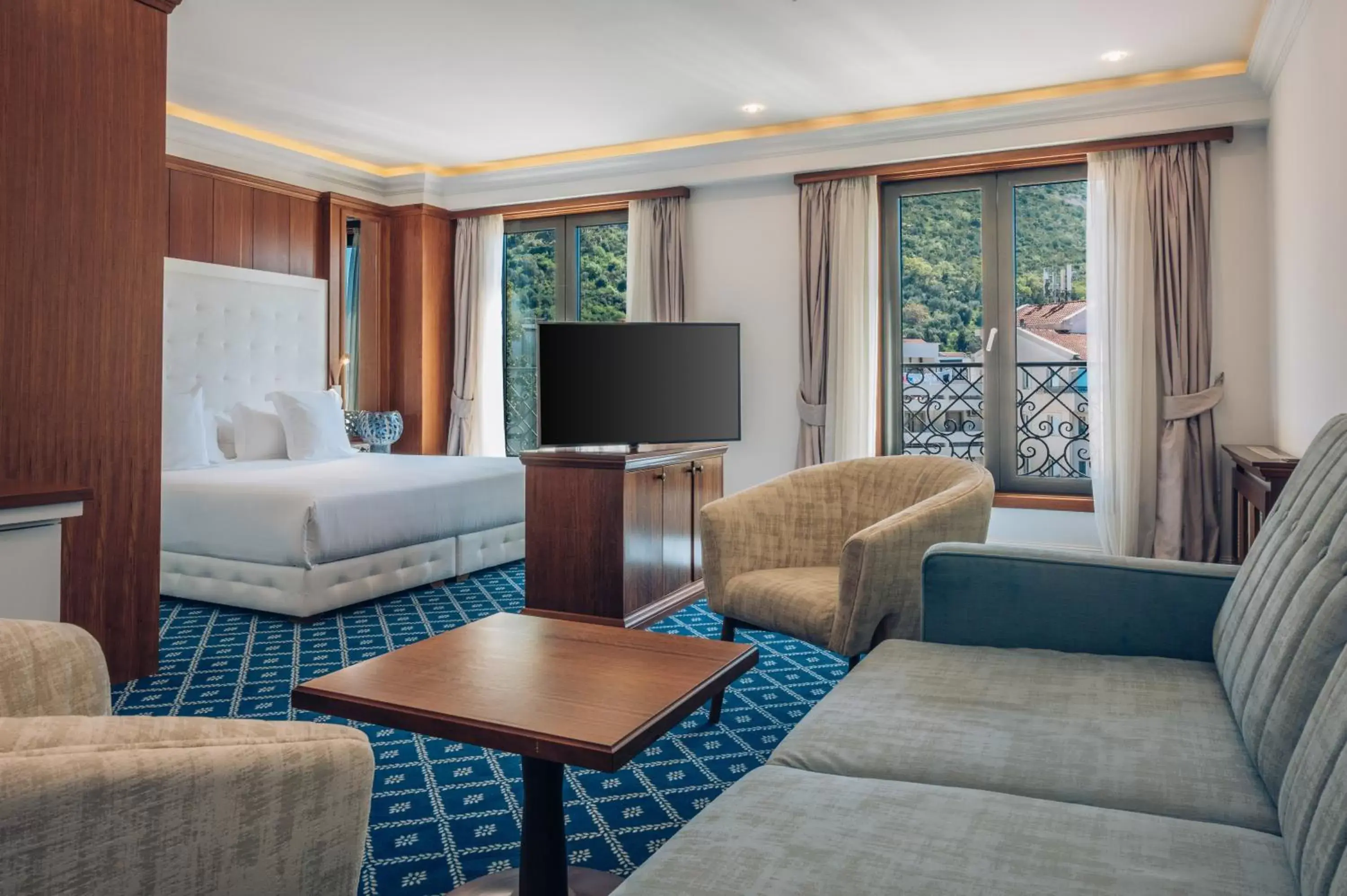 Junior Suite in Iberostar Waves Slavija Junior Suite in Iberostar Waves Slavija