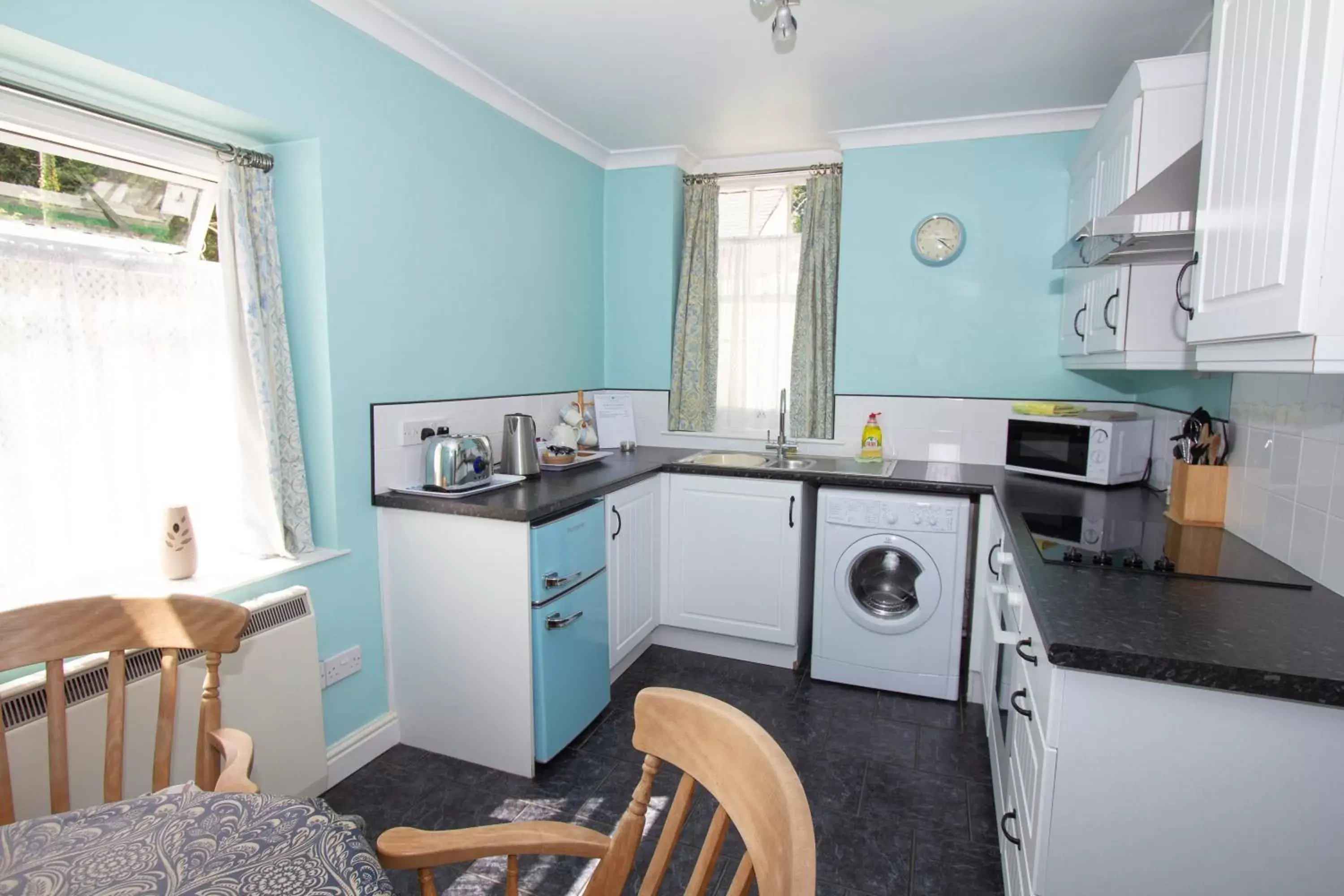 King Room in Penrose Bed & Breakfast King Room in Penrose Bed & Breakfast