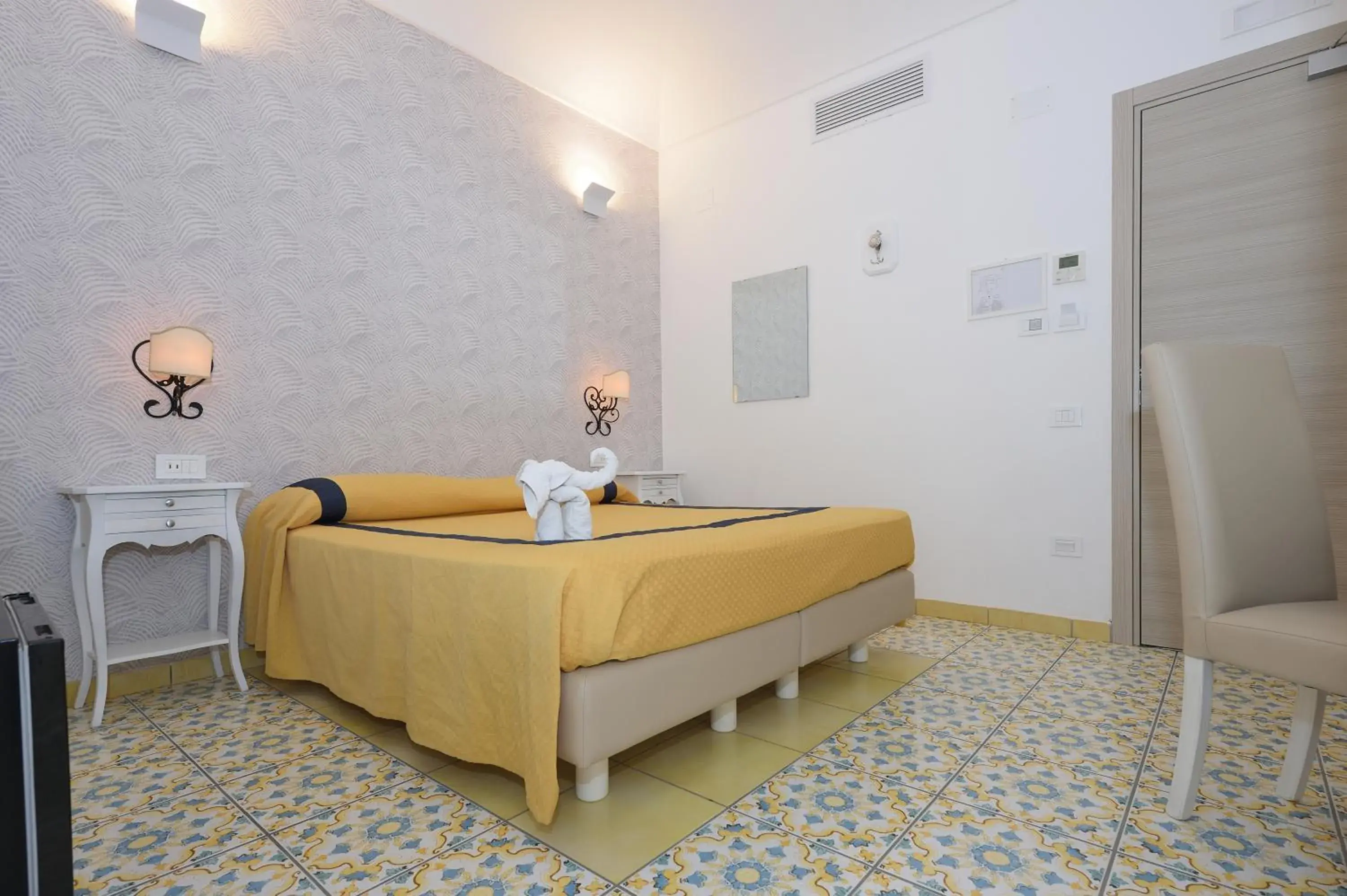 Economy Double Room in Hotel7Bello Economy Double Room in Hotel7Bello