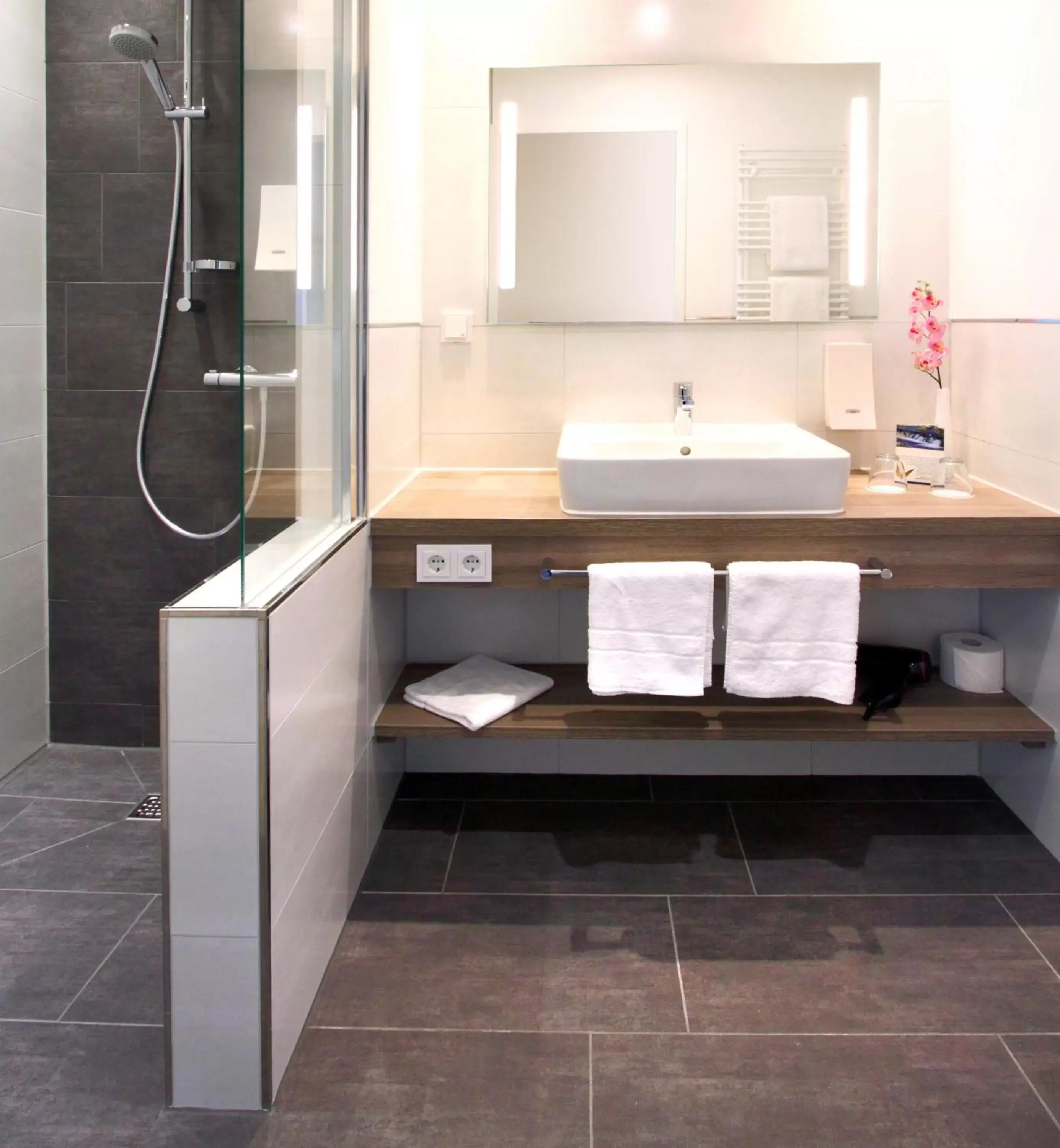 Double Room with Terrace - single occupancy in Der Florenberg - Gipfel für Genießer Double Room with Terrace - single occupancy in Der Florenberg - Gipfel für Genießer