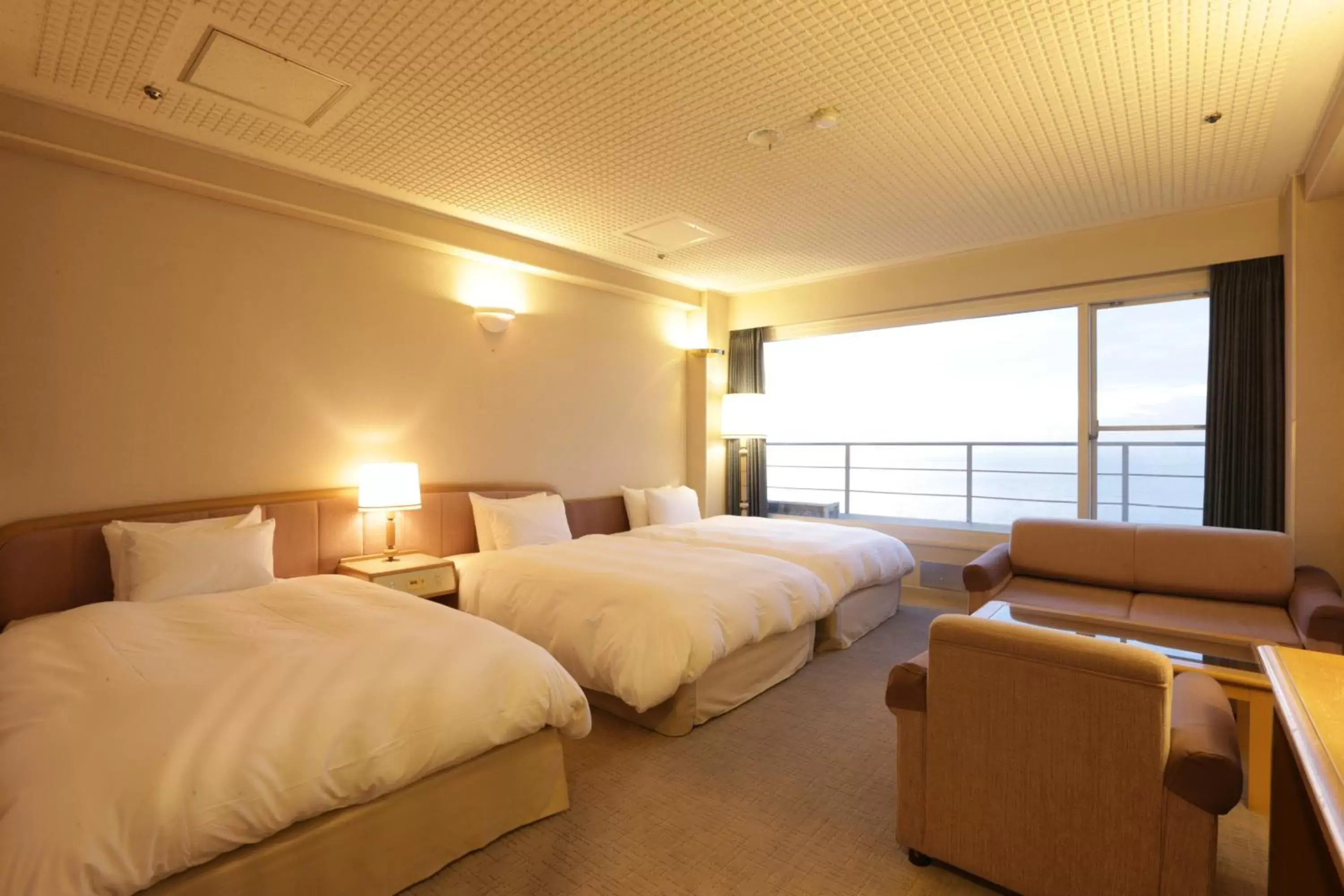 Triple Room with Extra Bed and Ocean View - single occupancy - Smoking in Shirahama Key Terrace Hotel Seamore Triple Room with Extra Bed and Ocean View - single occupancy - Smoking in Shirahama Key Terrace Hotel Seamore