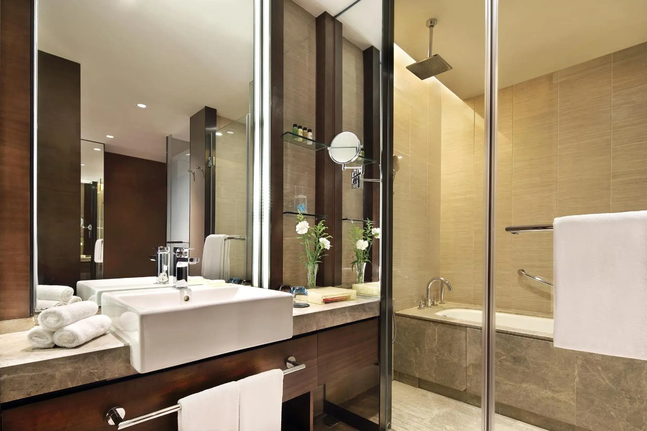 Premium King Room in The Qube Hotel Xinqiao Premium King Room in The Qube Hotel Xinqiao