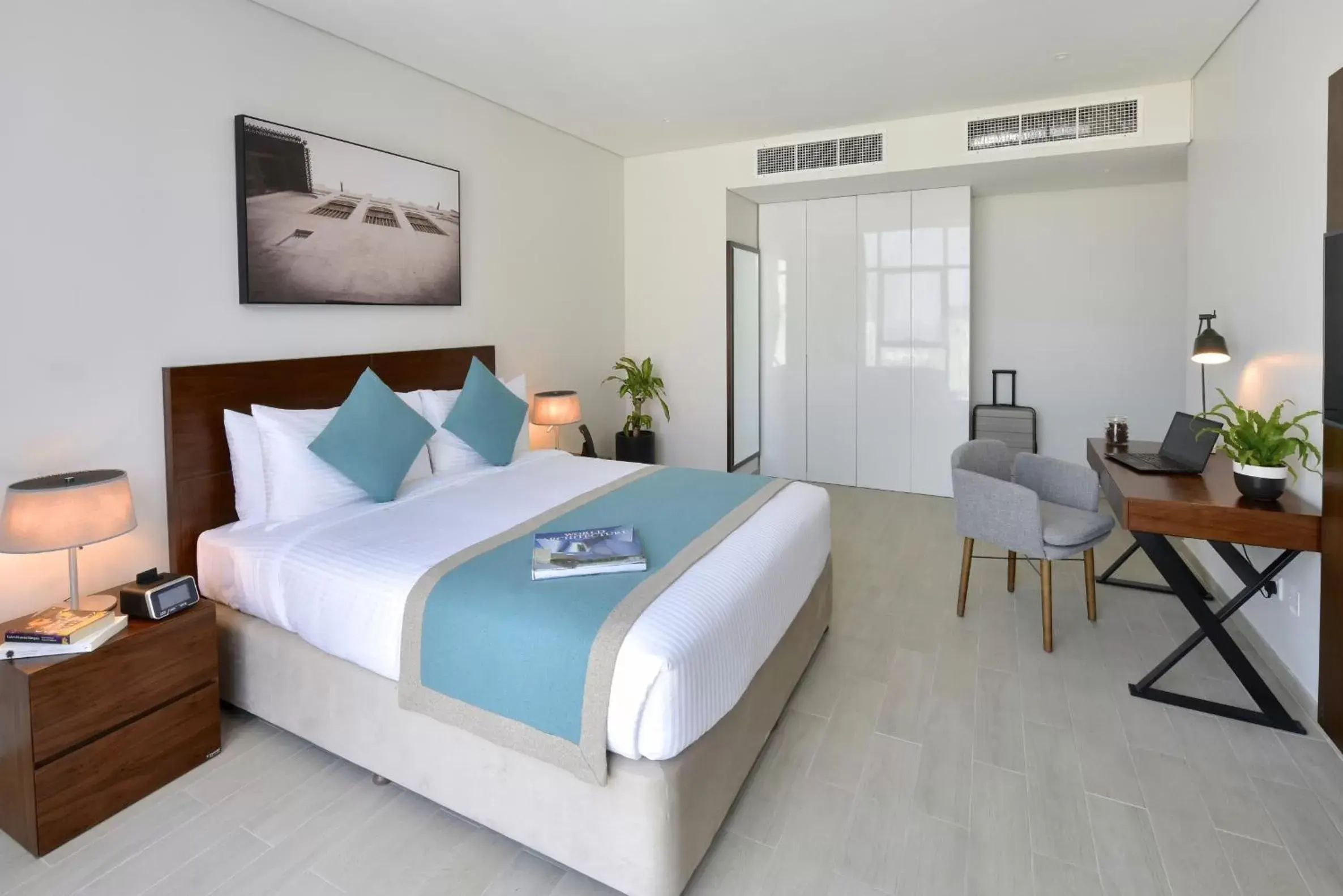 Premium Three Bedroom Sea View Apartment in Swiss-Belresidences Juffair Premium Three Bedroom Sea View Apartment in Swiss-Belresidences Juffair