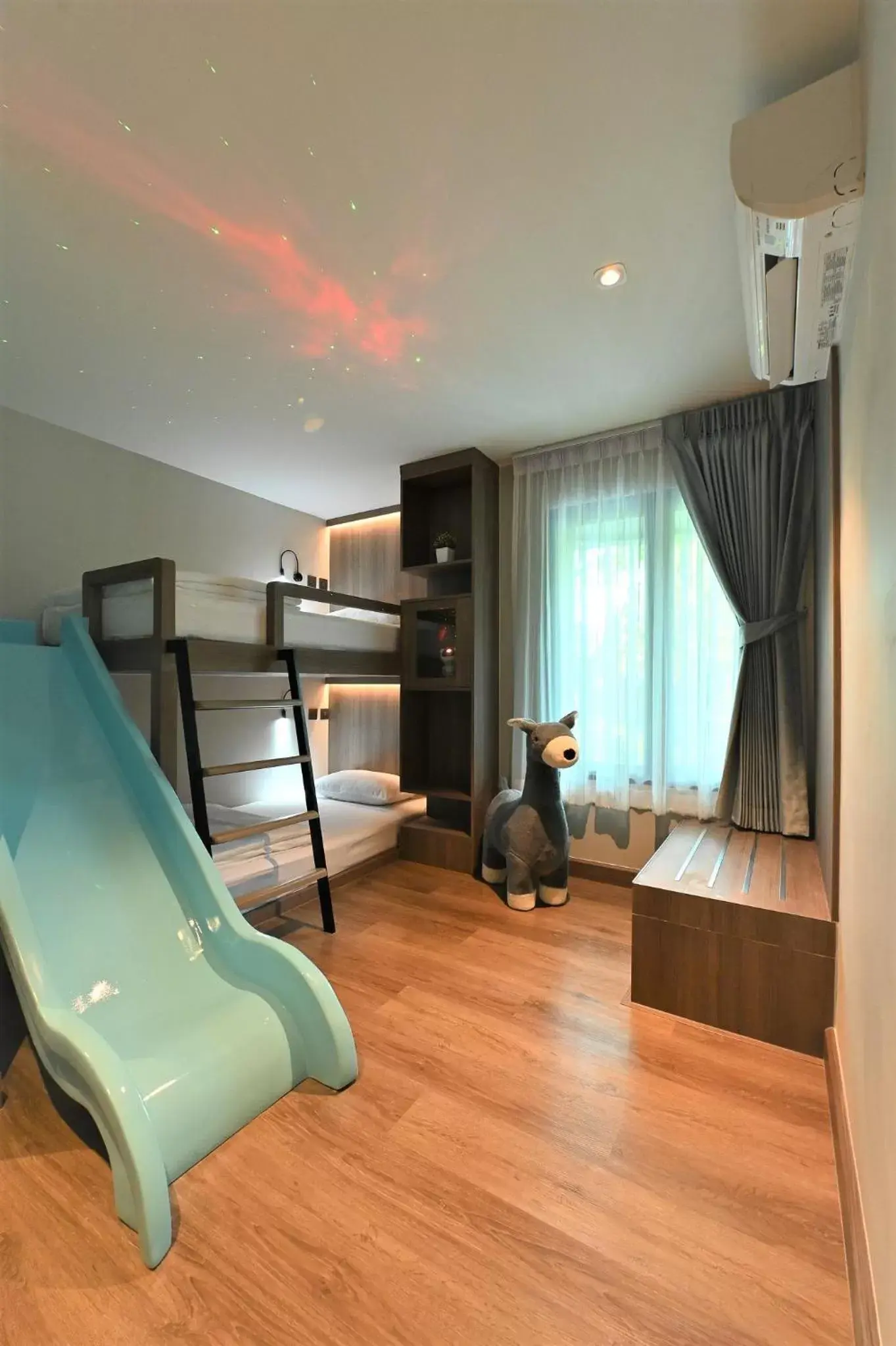 Family Room with Shower in Moose Hotel Nimman Family Room with Shower in Moose Hotel Nimman