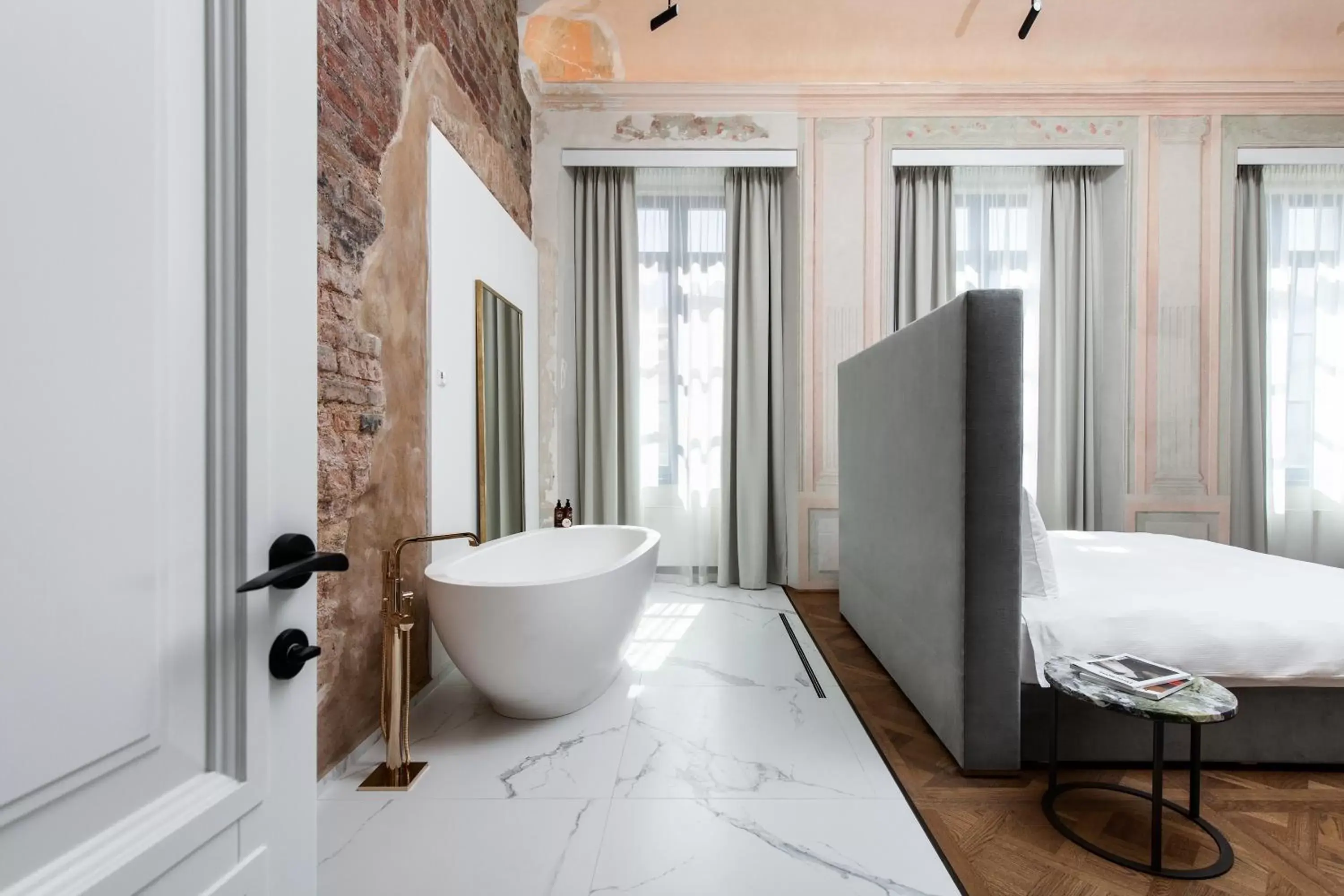 Town Hall Signature suite - single occupancy in Hotel Pacai, Vilnius, a Member of Design Hotels Town Hall Signature suite - single occupancy in Hotel Pacai, Vilnius, a Member of Design Hotels