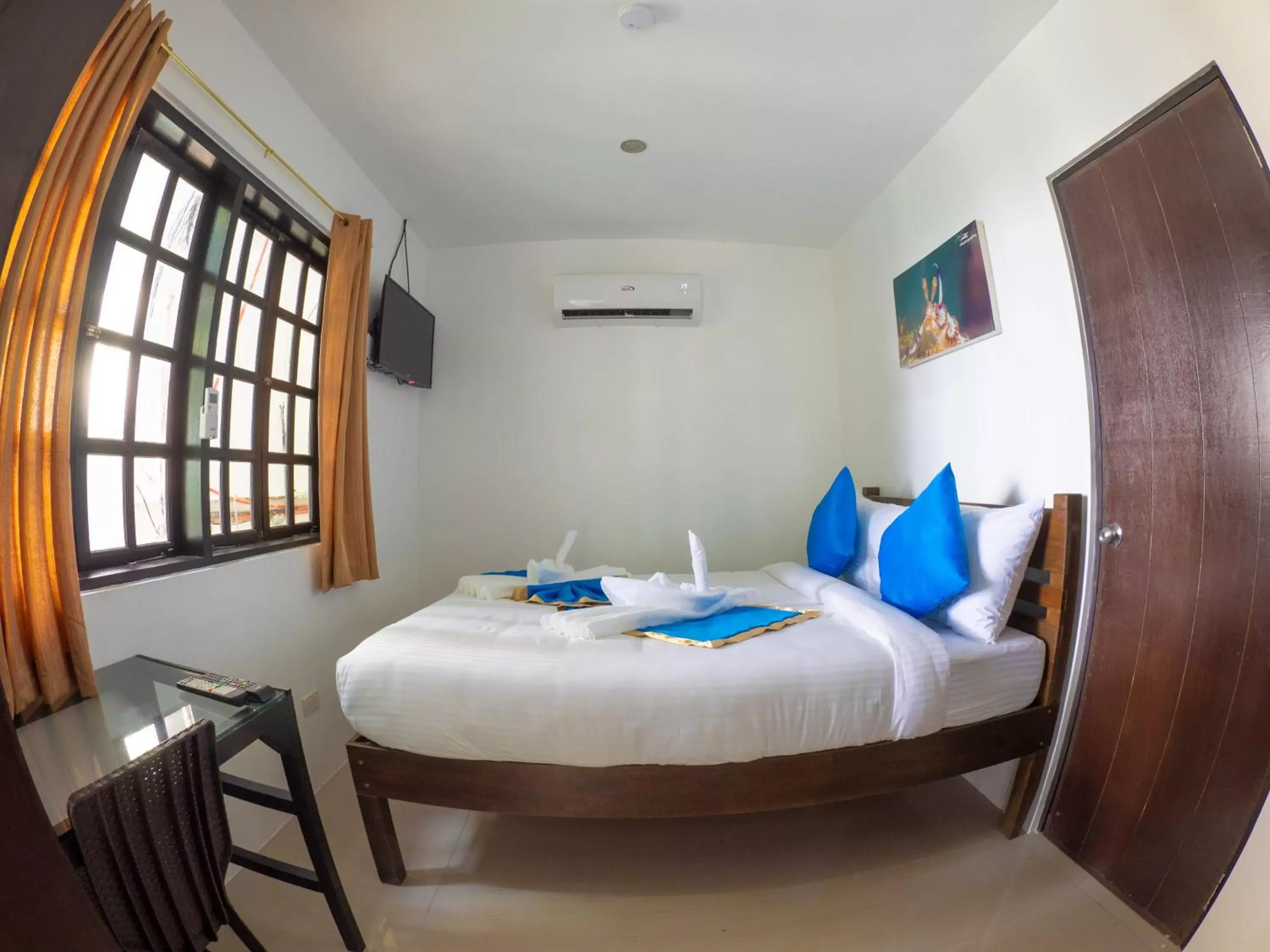 Small Double Room in Blue Ribbon Dive Resort Small Double Room in Blue Ribbon Dive Resort
