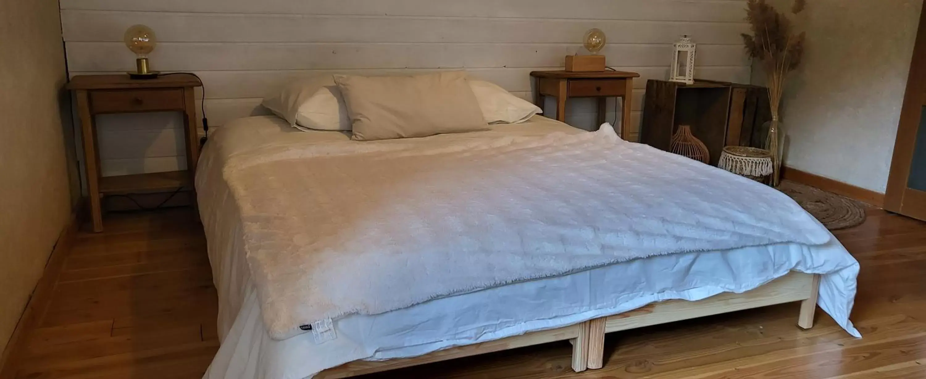 Triple Room with Garden View in Le Grenier à Blé Triple Room with Garden View in Le Grenier à Blé