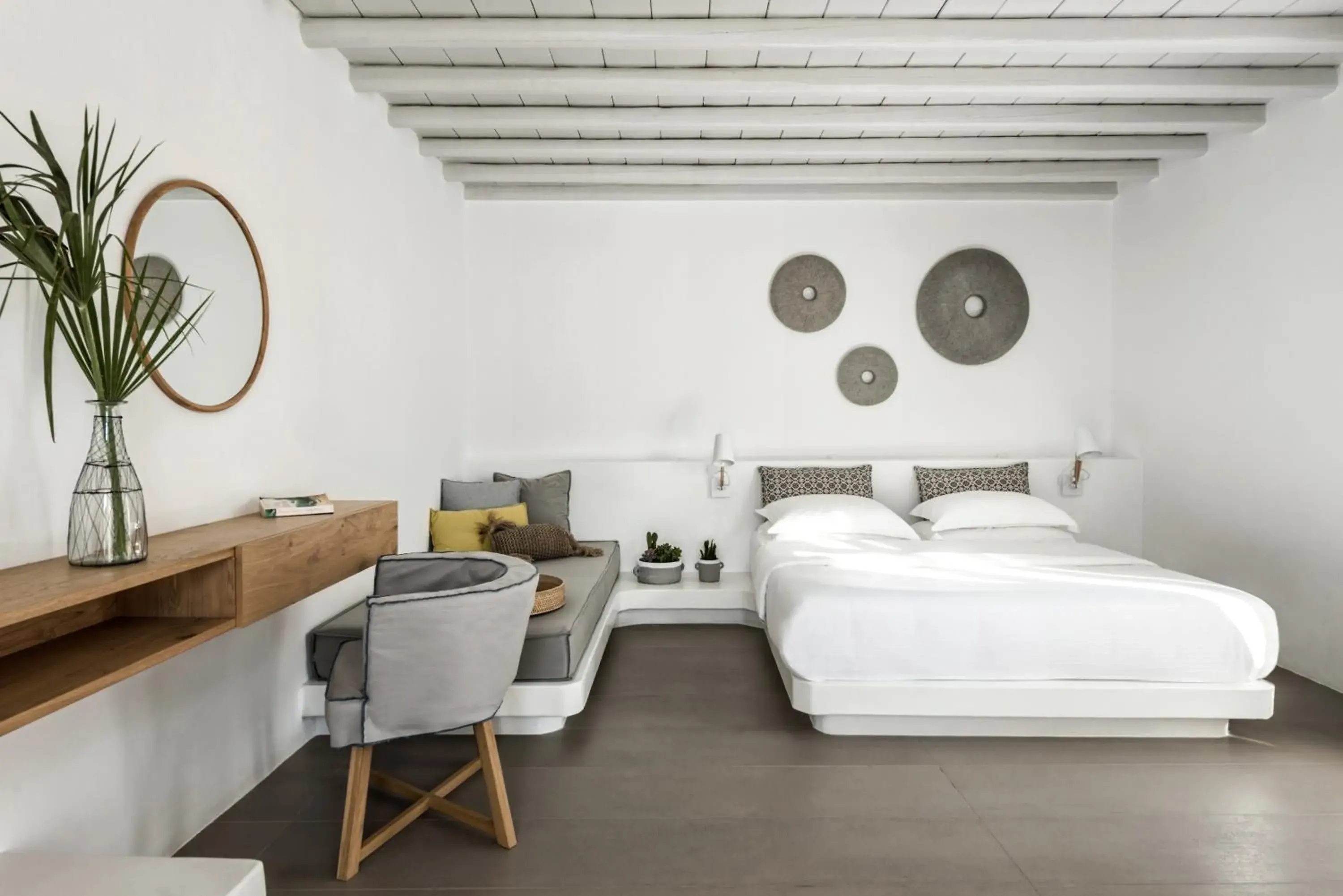 Island Deluxe Room in A Hotel Mykonos Island Deluxe Room in A Hotel Mykonos