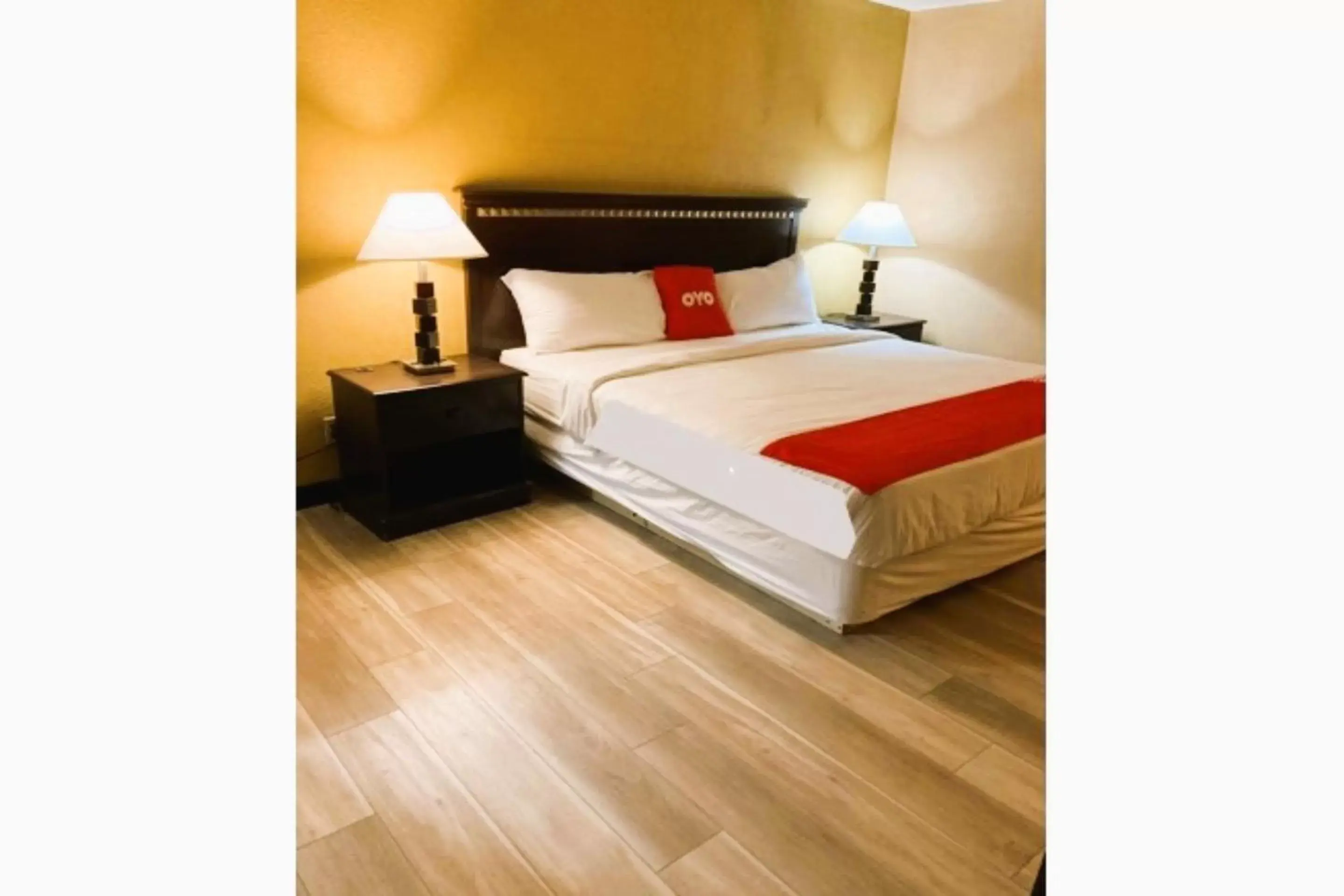 King Room - Disability Access in Capital O Nacogdoches - Hwy 59 & SW Stallings King Room - Disability Access in Capital O Nacogdoches - Hwy 59 & SW Stallings