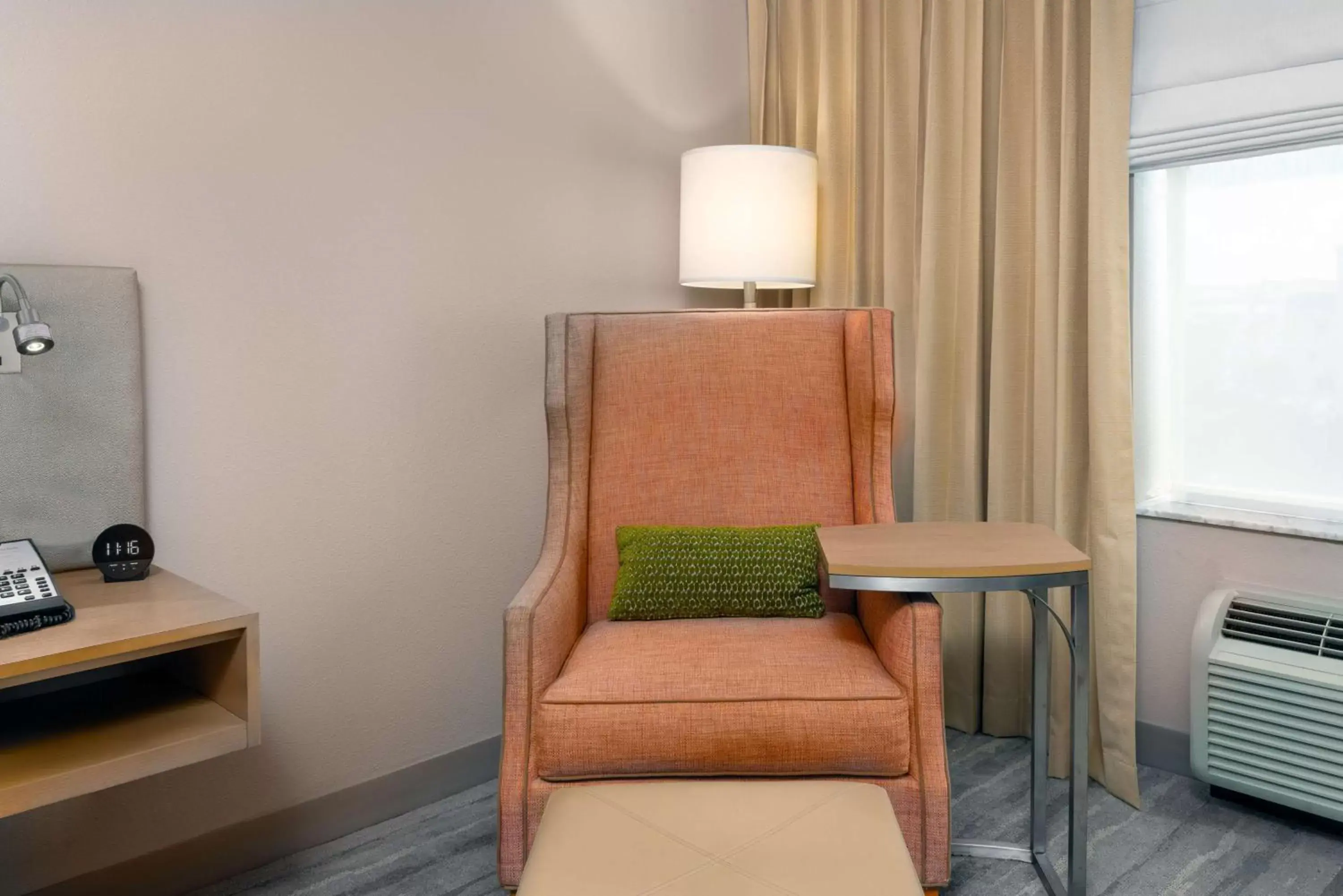 King Room with Bath Tub - Disability Access in Hilton Garden Inn Ft. Lauderdale SW/Miramar King Room with Bath Tub - Disability Access in Hilton Garden Inn Ft. Lauderdale SW/Miramar