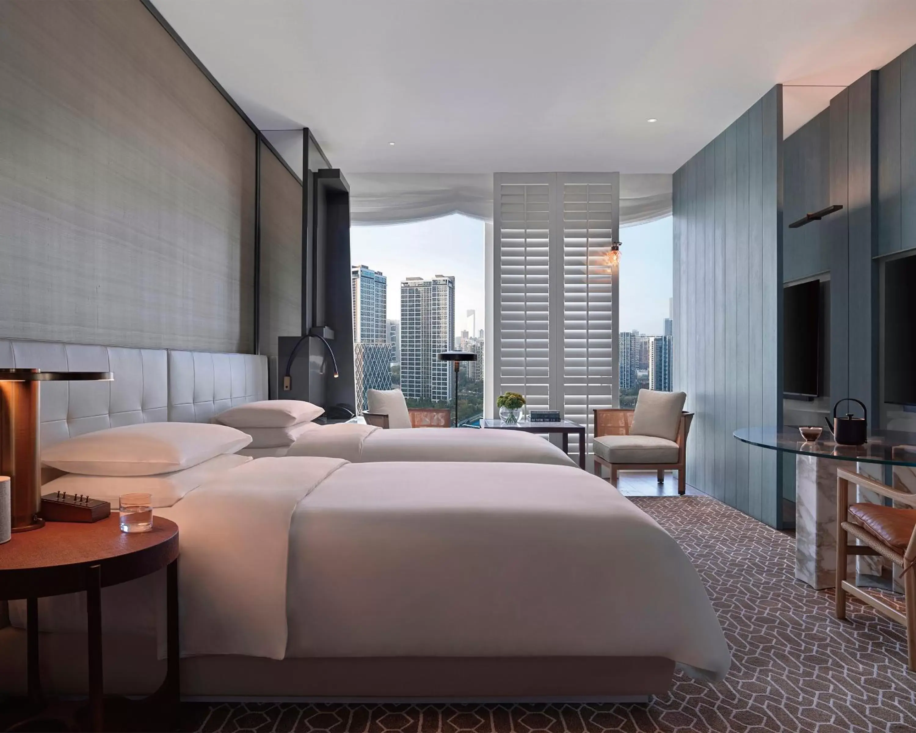 Twin Room in Andaz Shenzhen Bay Book 2 nights and above enjoy special offer Twin Room in Andaz Shenzhen Bay Book 2 nights and above enjoy special offer