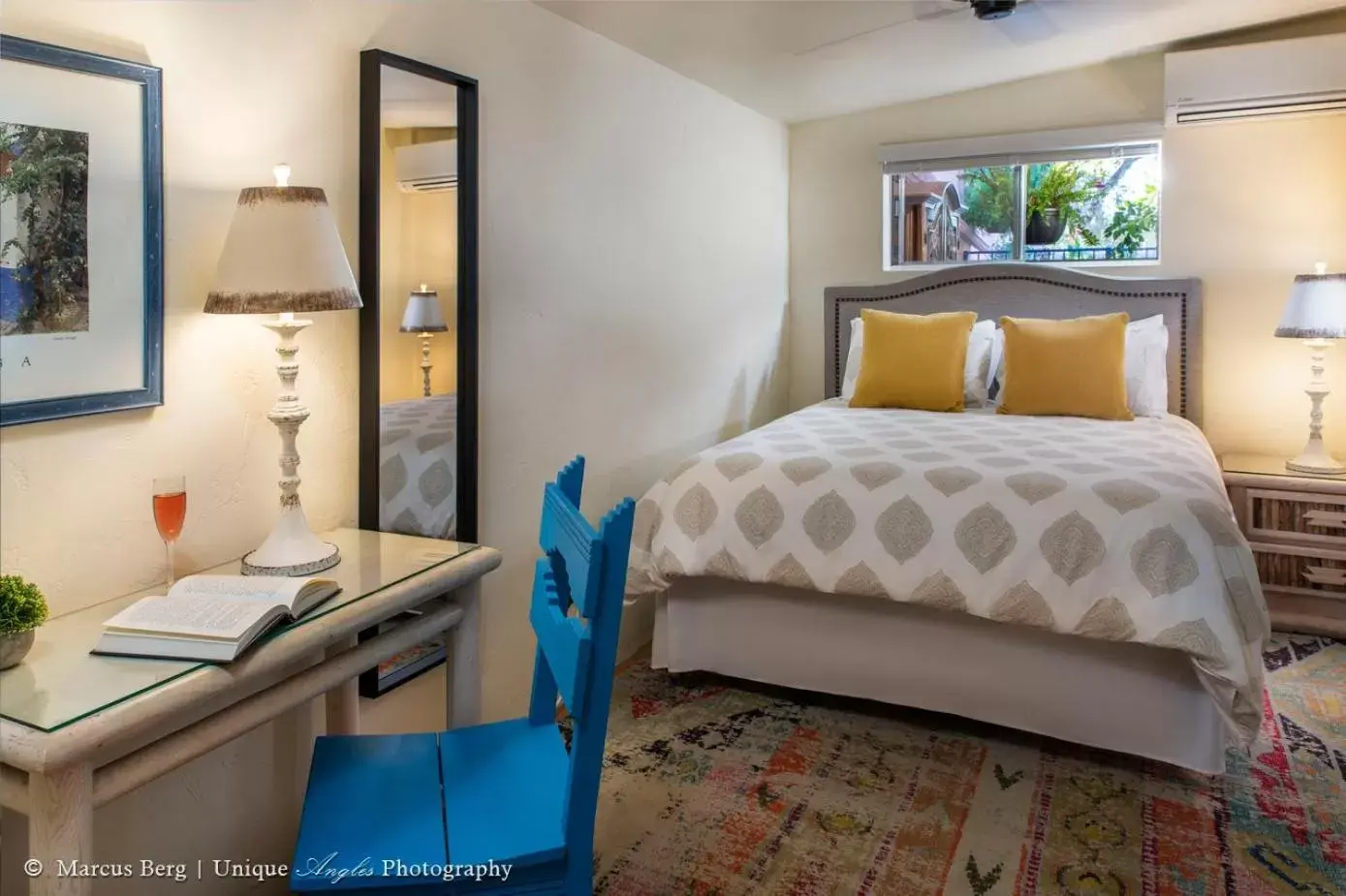 Classic Queen Room in Adobe Rose Inn Classic Queen Room in Adobe Rose Inn