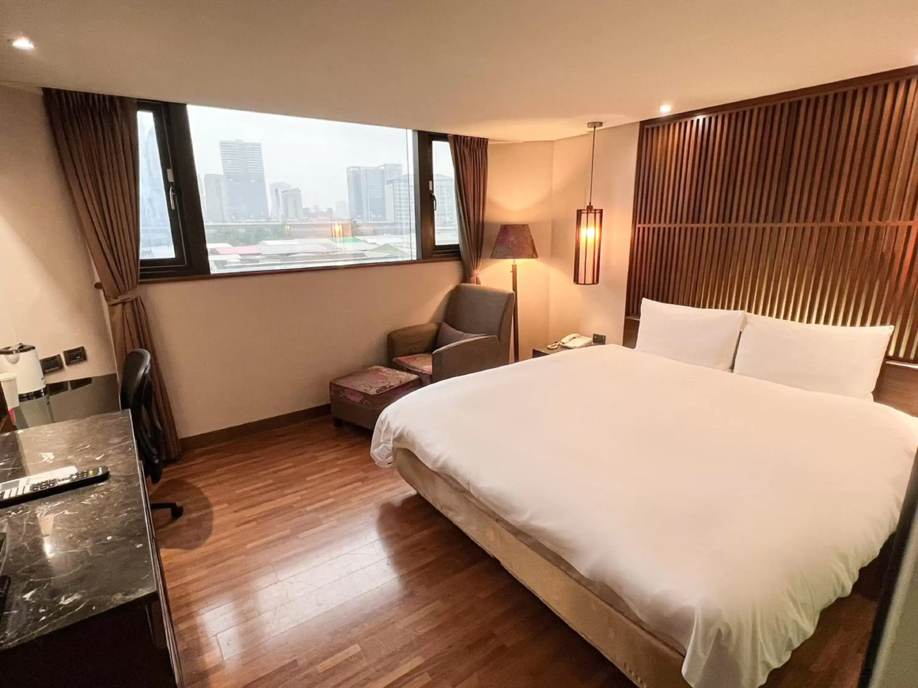 Superior Double Room in Guide Hotel Taipei Bade Superior Double Room in Guide Hotel Taipei Bade