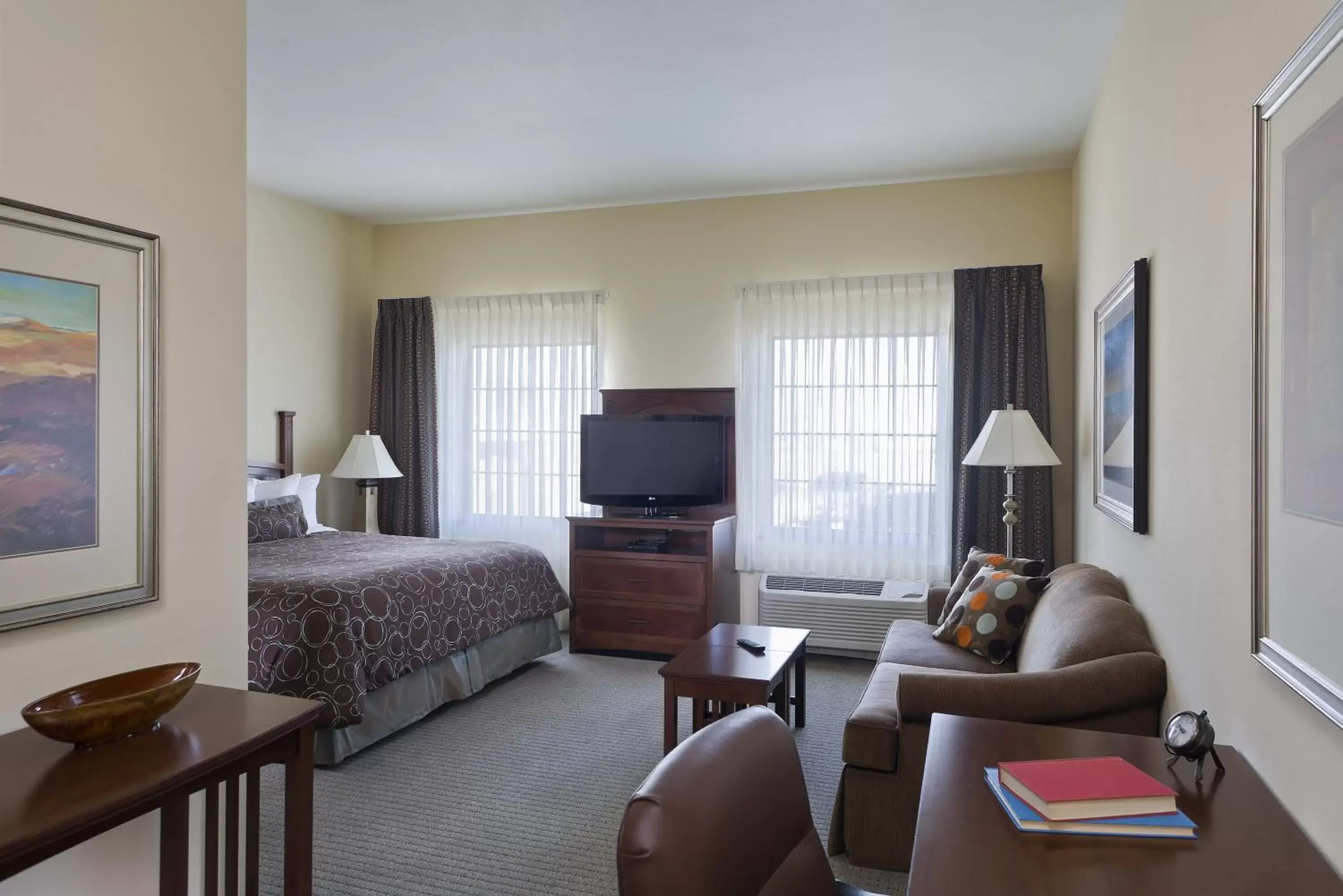King Studio Suite in Staybridge Suites El Paso Airport by IHG King Studio Suite in Staybridge Suites El Paso Airport by IHG