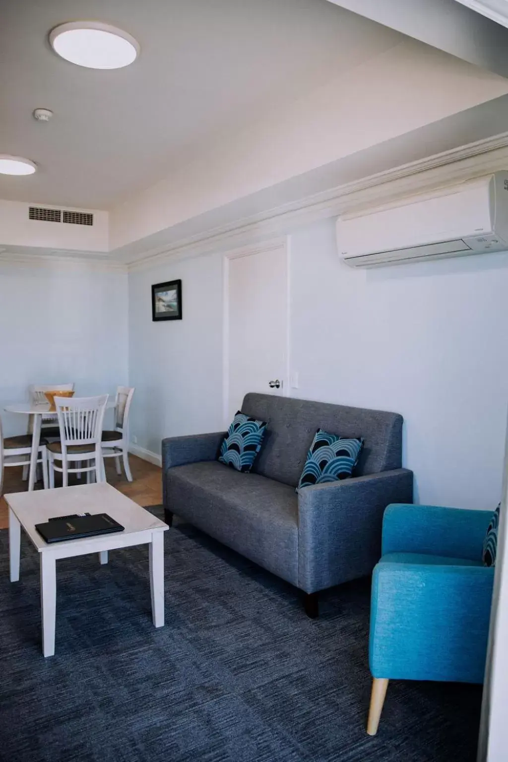 Ocean View Spa Suite in The Jetty Resort Ocean View Spa Suite in The Jetty Resort