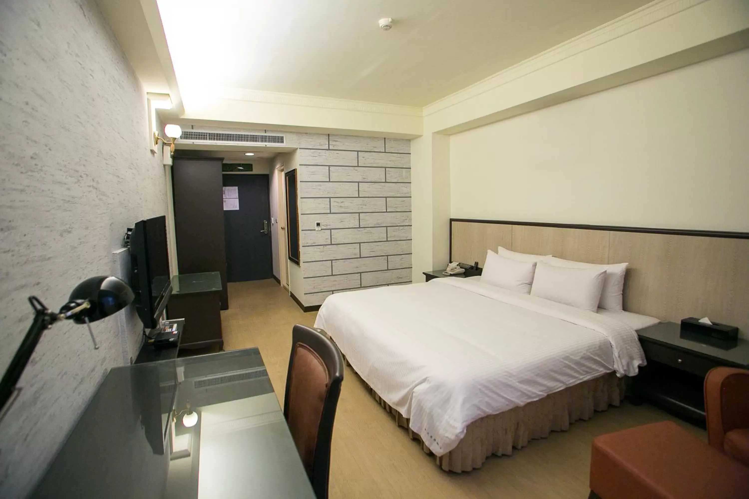 Deluxe Double Room in Huang Shin Business Hotel-Shang An Deluxe Double Room in Huang Shin Business Hotel-Shang An