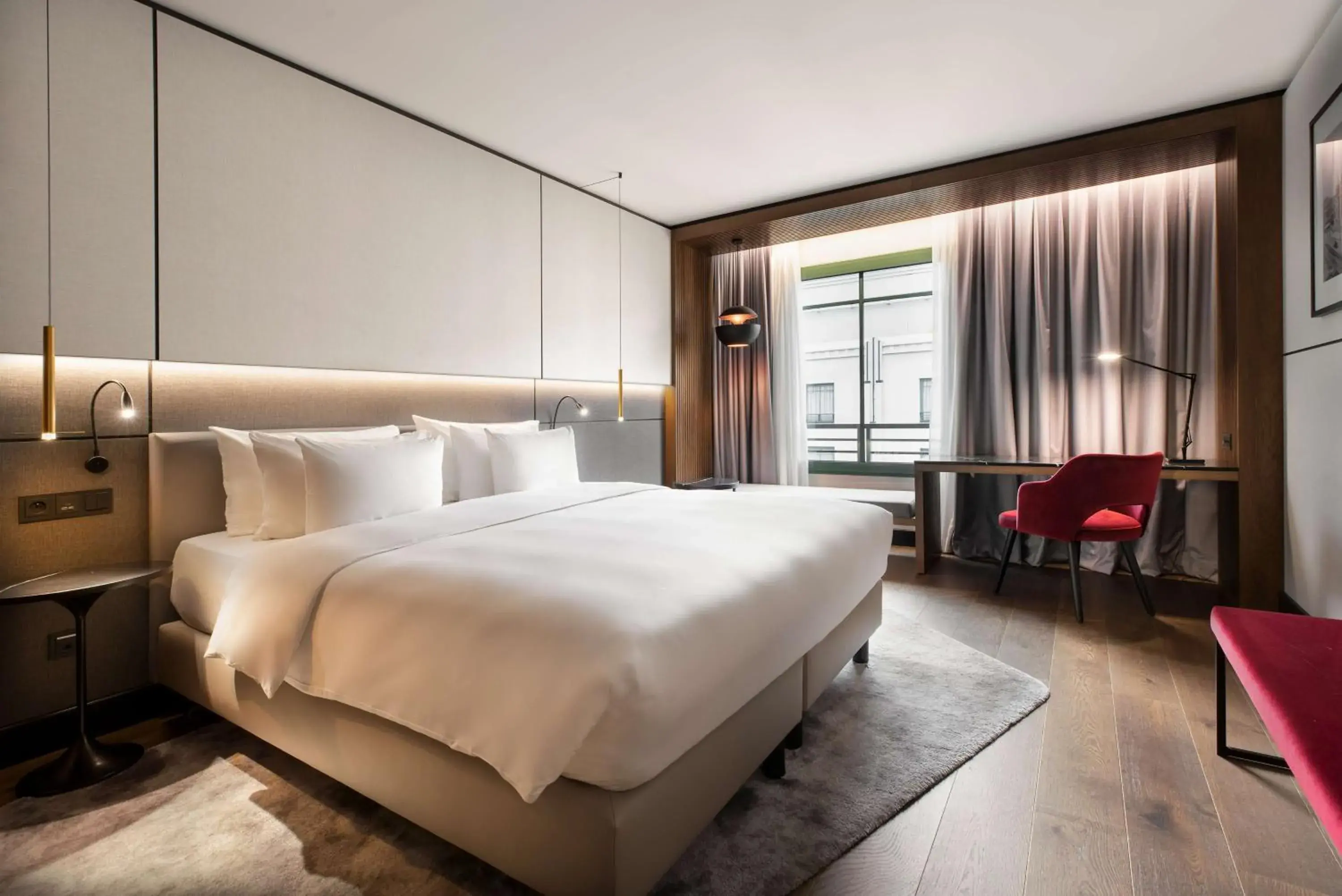 Premium Room - High Floor in Radisson Collection Grand Place Brussels Premium Room - High Floor in Radisson Collection Grand Place Brussels