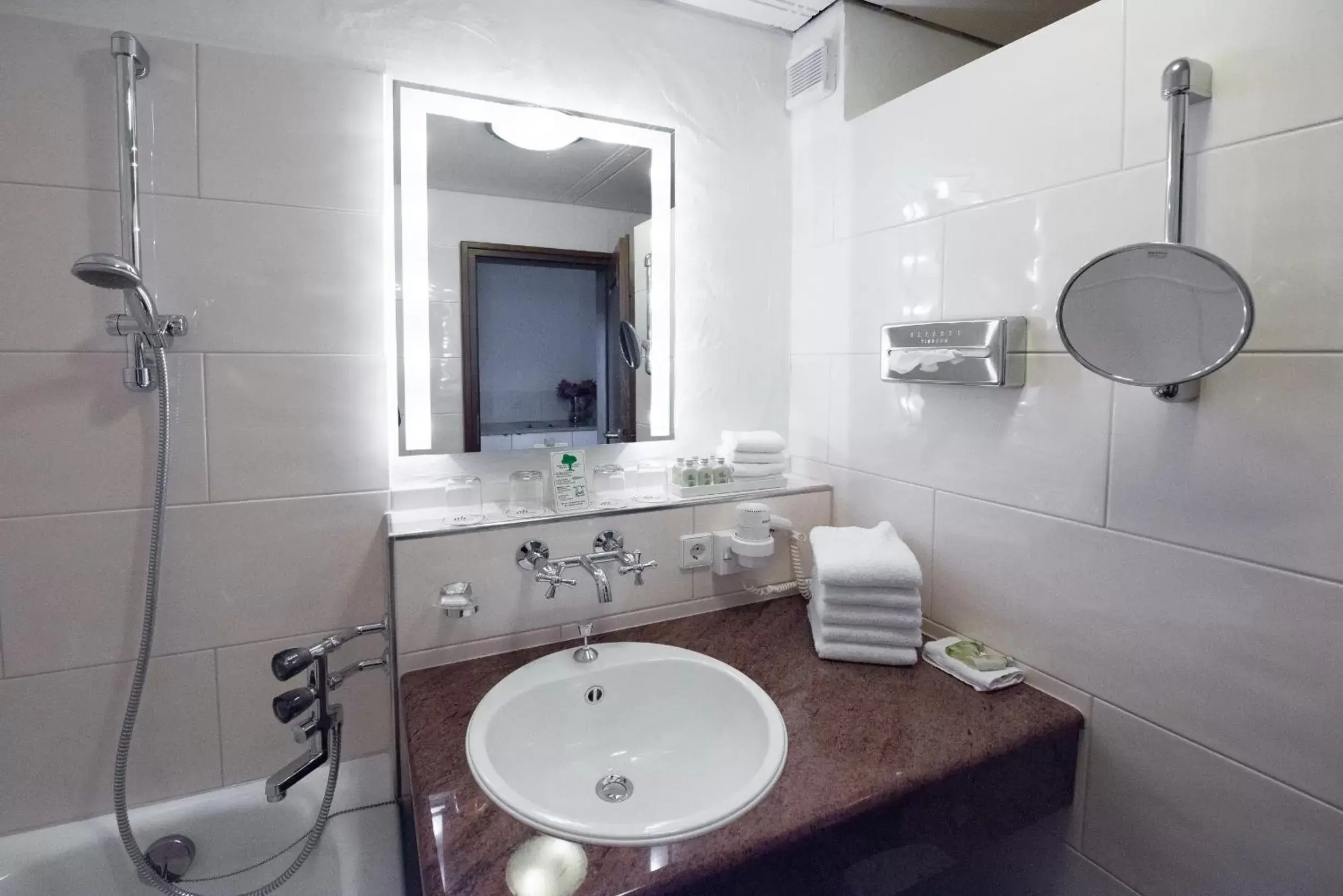 Classic Single Room - single occupancy - Forest Side in Hotel Vier Jahreszeiten am Schluchsee Classic Single Room - single occupancy - Forest Side in Hotel Vier Jahreszeiten am Schluchsee