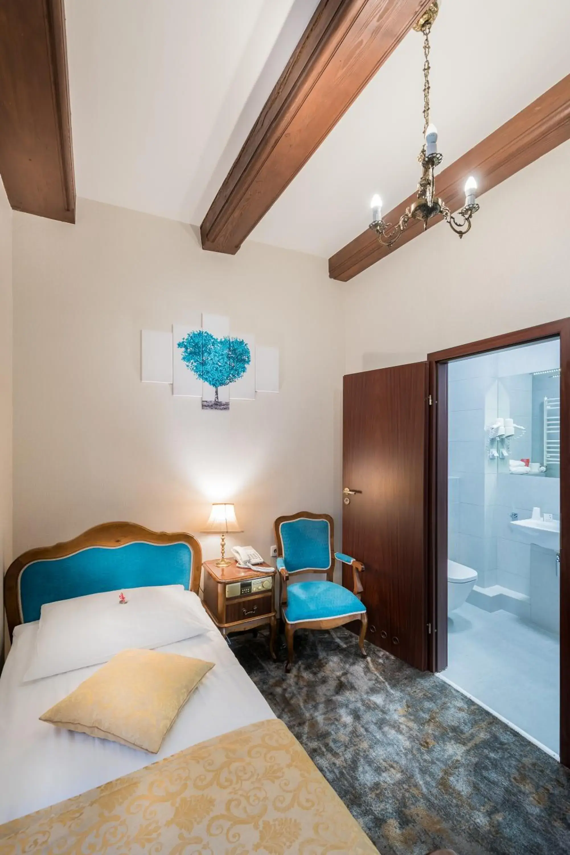 Single Room in Gotyk Single Room in Gotyk