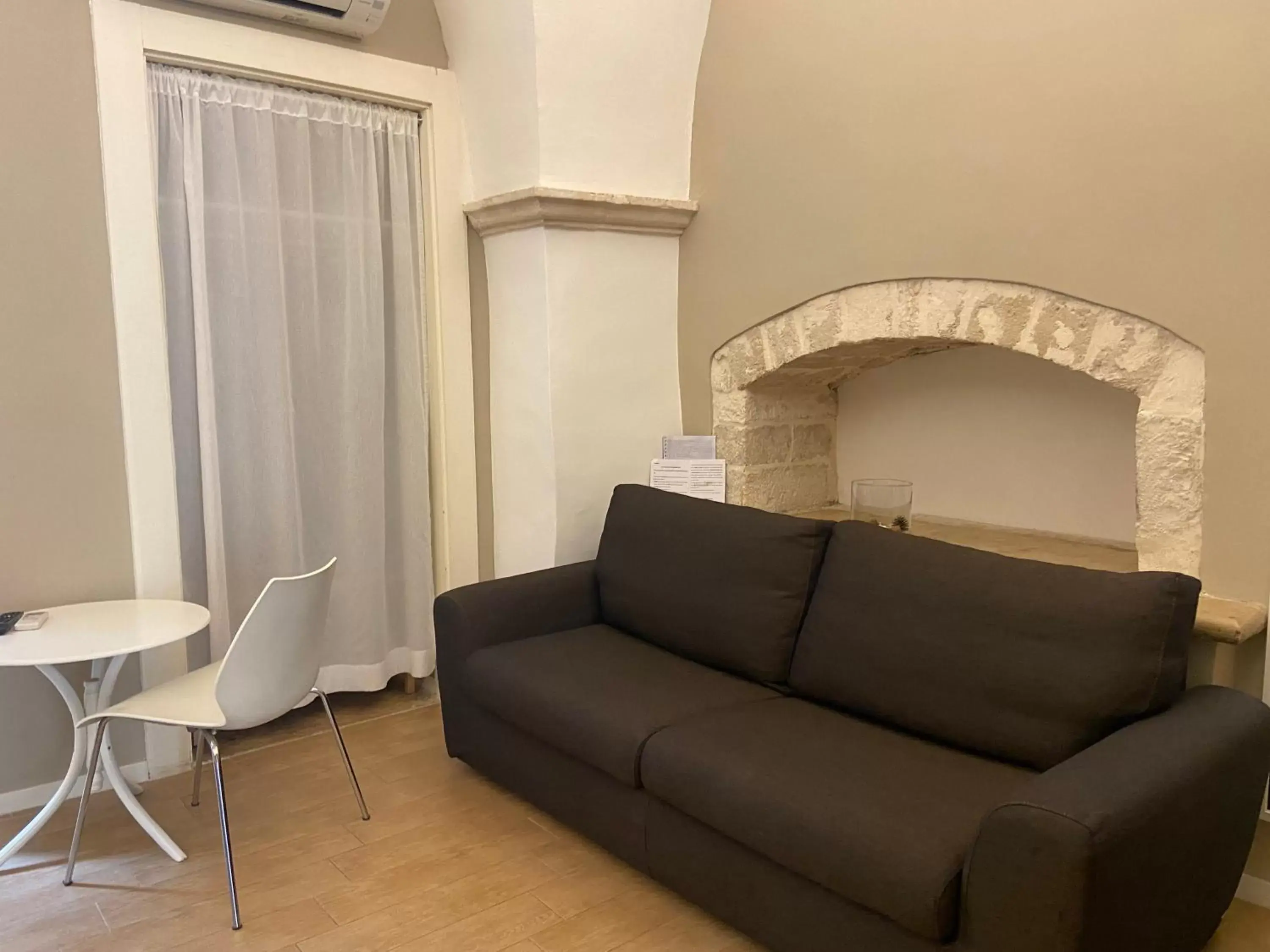 Family Room with Balcony - single occupancy in B&B Porta Baresana Family Room with Balcony - single occupancy in B&B Porta Baresana