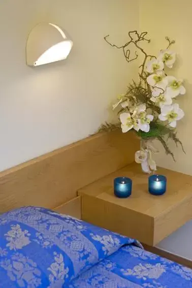 Double Room with Extra Bed without Balcony in Hotel Nives Double Room with Extra Bed without Balcony in Hotel Nives