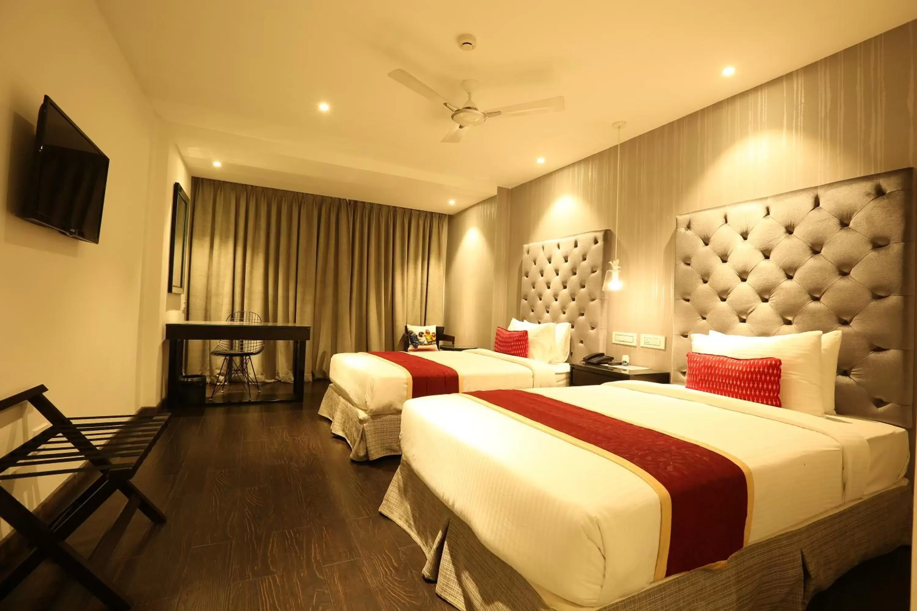 Standard Double Room - single occupancy in Hotel Deccan Serai, HITEC CITY, HYDERABAD Standard Double Room - single occupancy in Hotel Deccan Serai, HITEC CITY, HYDERABAD