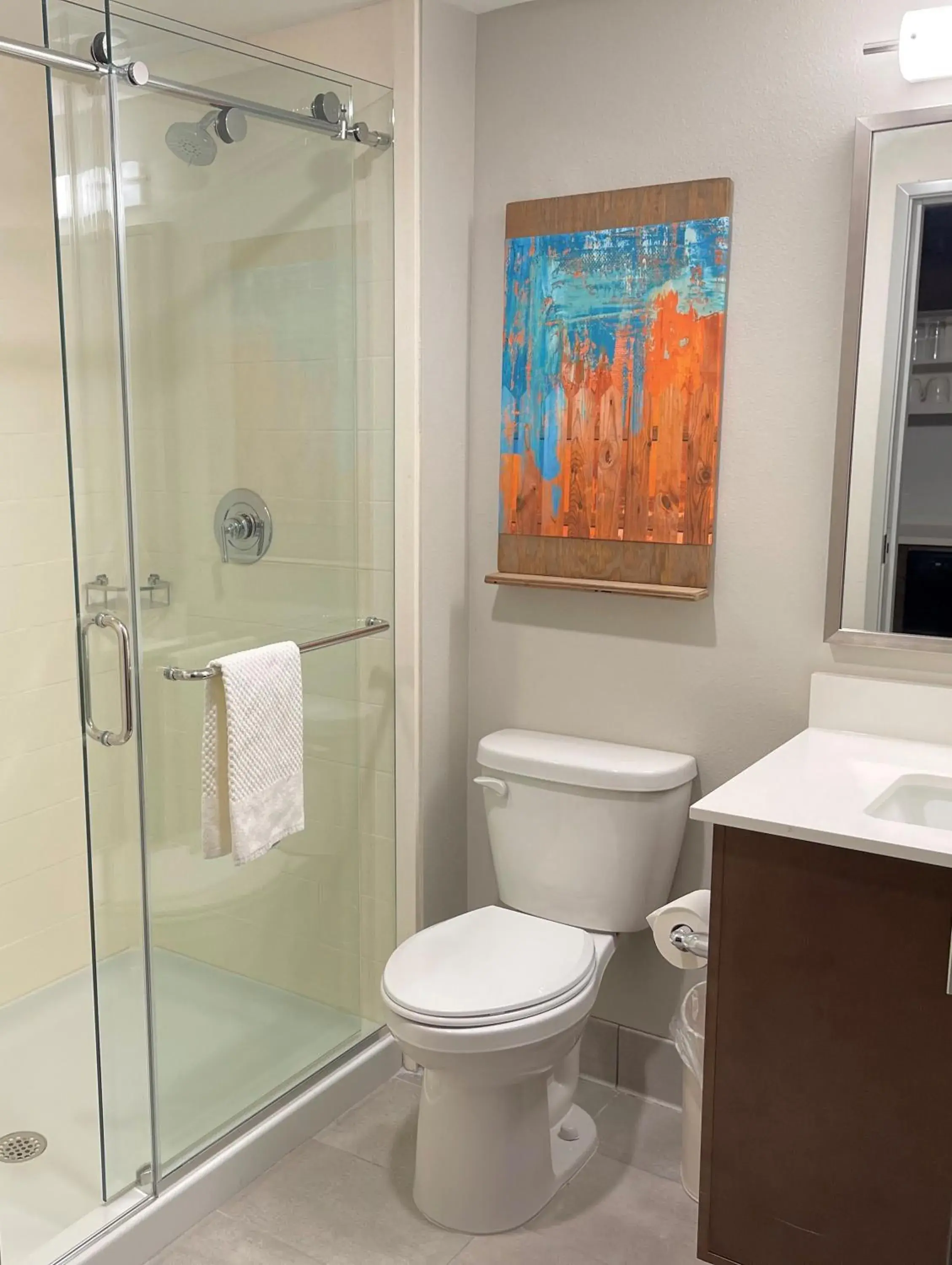 Queen Suite with Two Queen Beds and Dishwasher - Non Smoking/Interior Hall in MainStay Suites Gatlinburg Downtown Area Queen Suite with Two Queen Beds and Dishwasher - Non Smoking/Interior Hall in MainStay Suites Gatlinburg Downtown Area