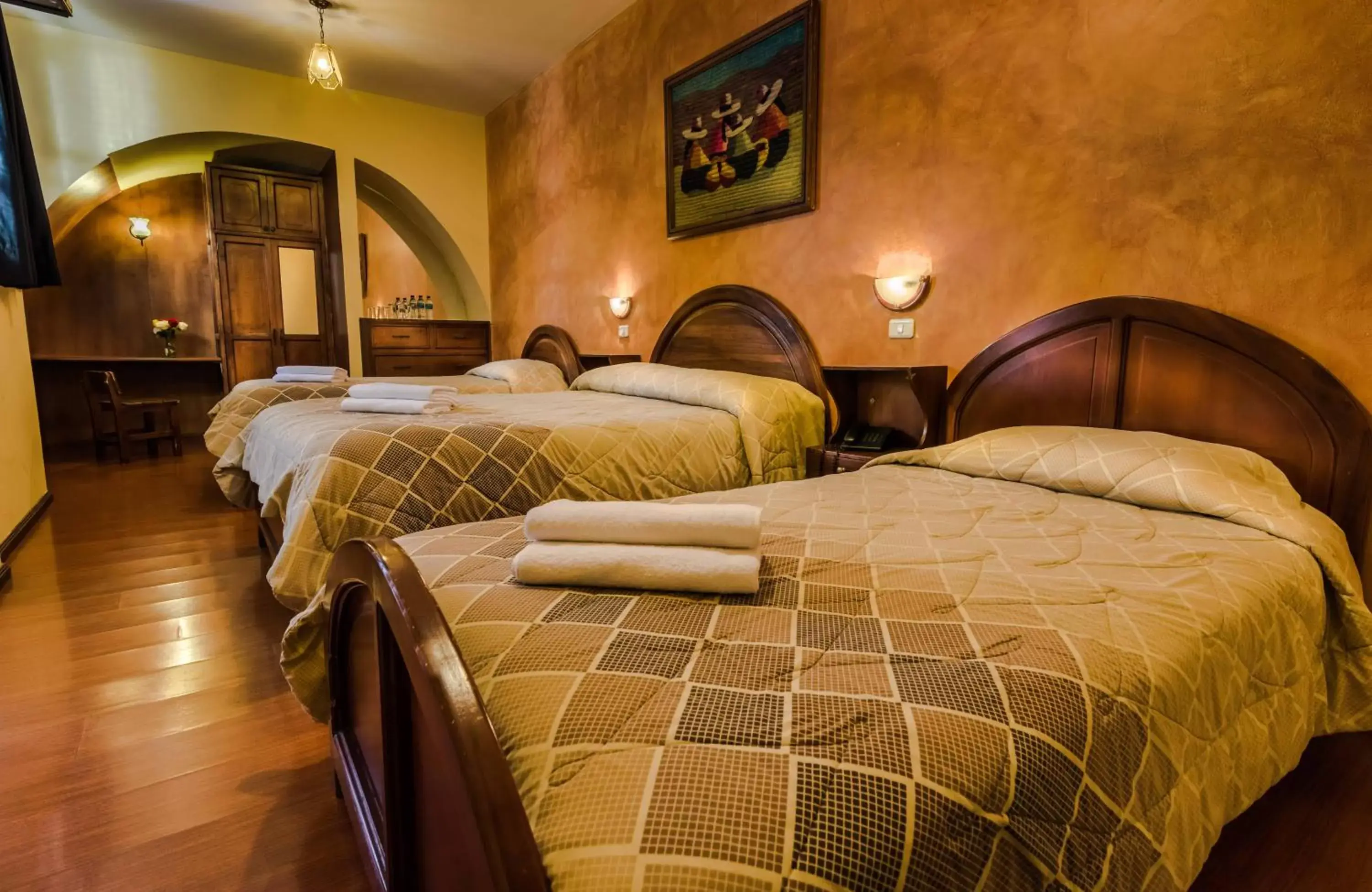 Triple Room in Hotel San Francisco De Quito Triple Room in Hotel San Francisco De Quito