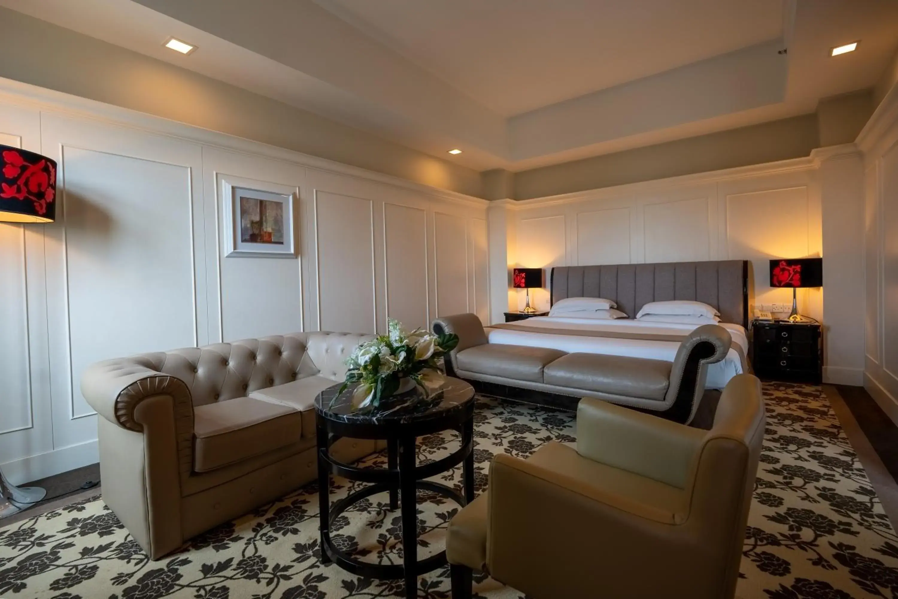 Crown Garden Hotel Crown Garden Hotel