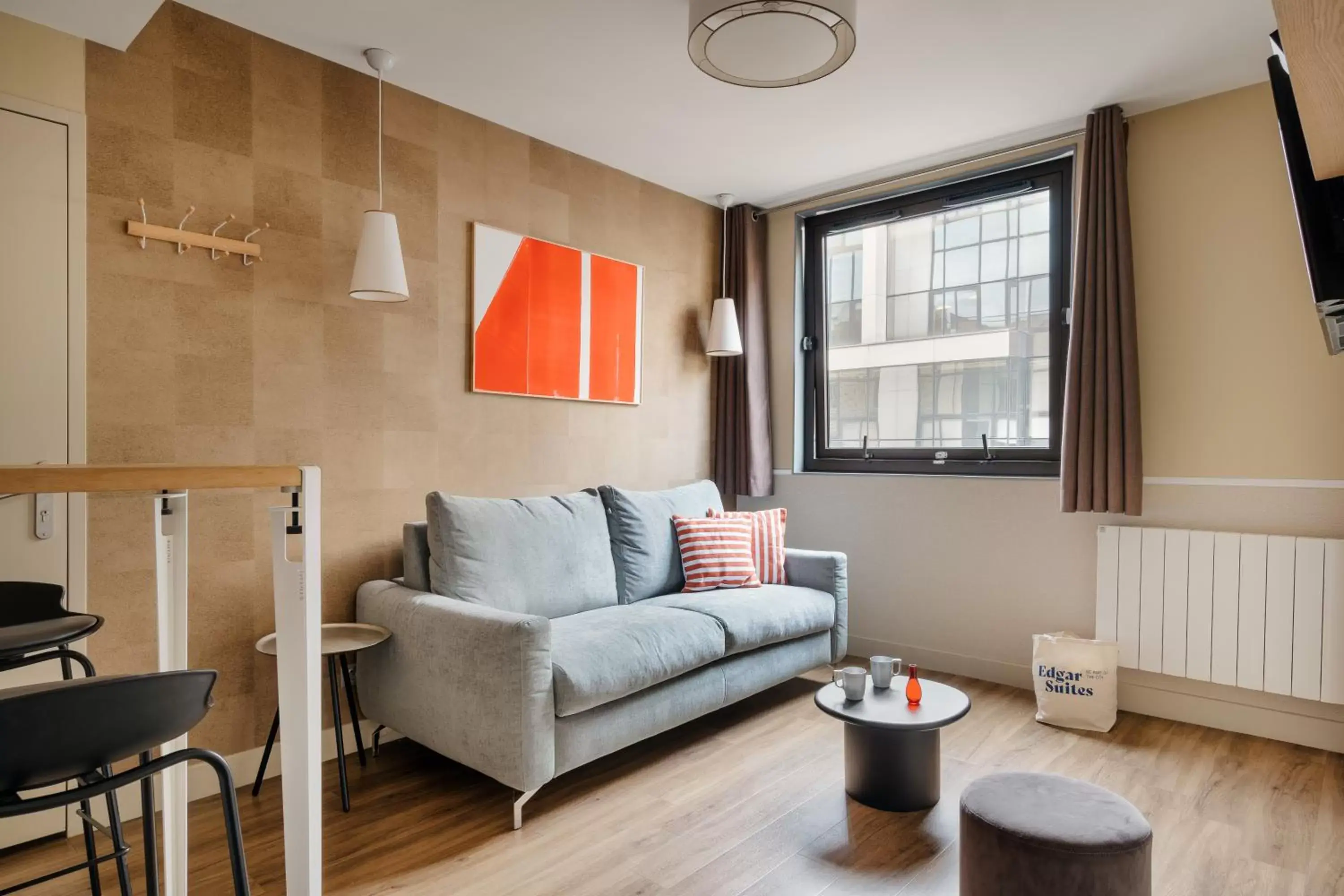 Cozy One-Bedroom Apartment - Street View in Edgar Suites Expo Paris Porte de Versailles Cozy One-Bedroom Apartment - Street View in Edgar Suites Expo Paris Porte de Versailles