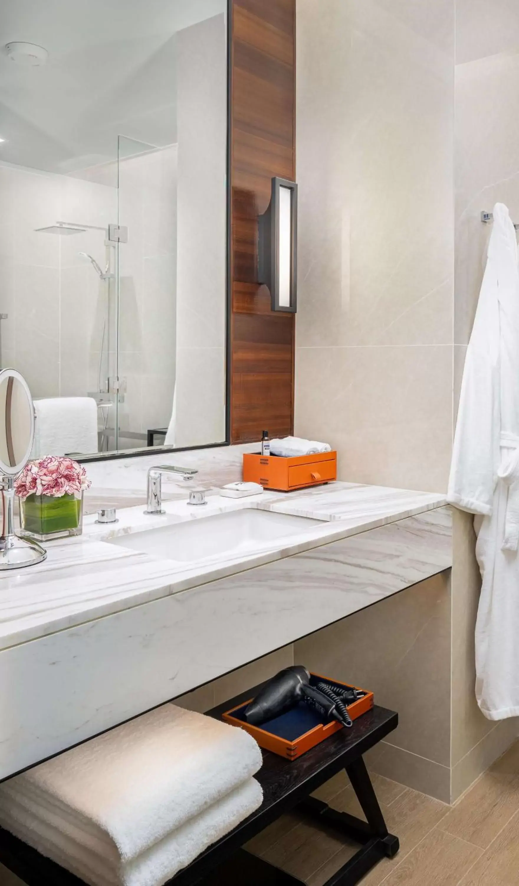 King Room in Hyatt Regency Phnom Penh King Room in Hyatt Regency Phnom Penh