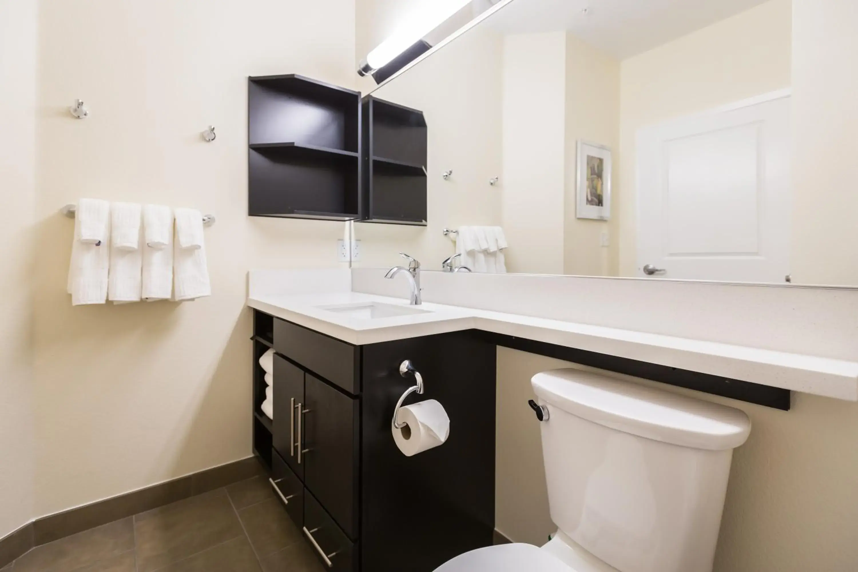 Studio Queen Suite in Candlewood Suites - Buda - Austin SW by IHG Studio Queen Suite in Candlewood Suites - Buda - Austin SW by IHG