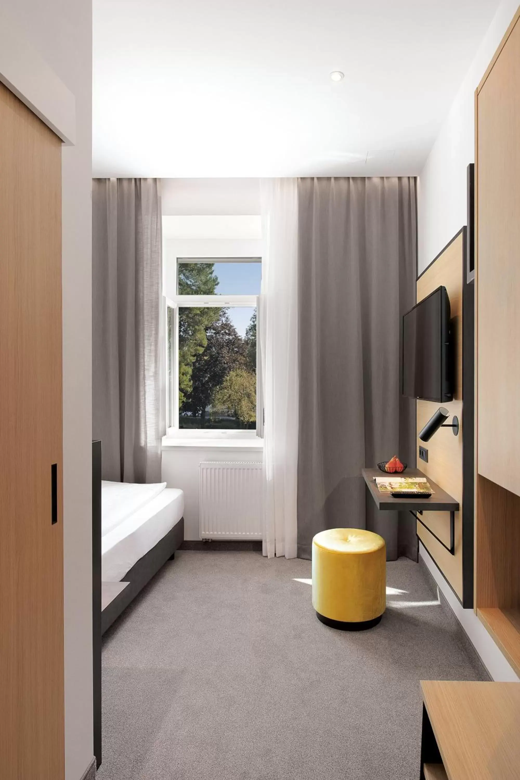 Single Room - single occupancy in Stadthotel Oberndorf - 24h Self Check-In Terminal Single Room - single occupancy in Stadthotel Oberndorf - 24h Self Check-In Terminal