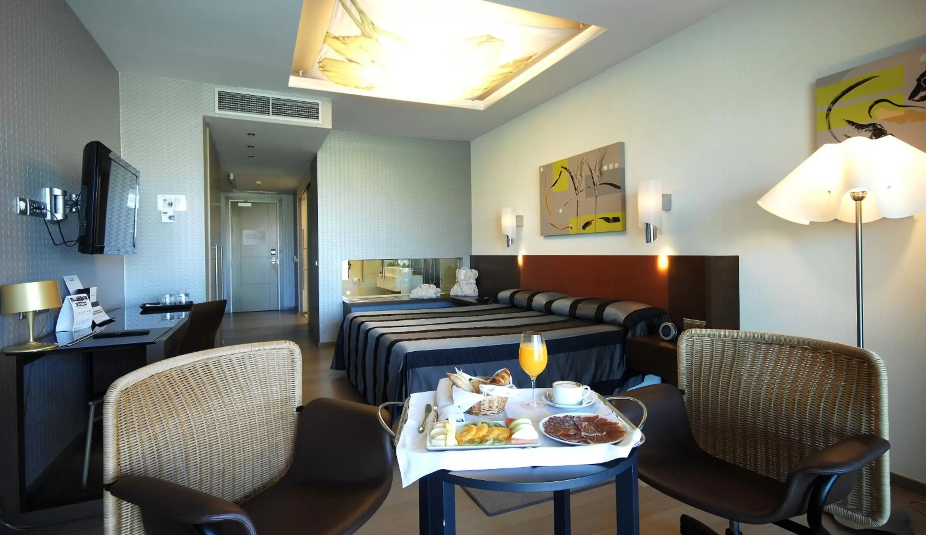 Double Room with Extra Bed in Sercotel El Encin Golf Double Room with Extra Bed in Sercotel El Encin Golf