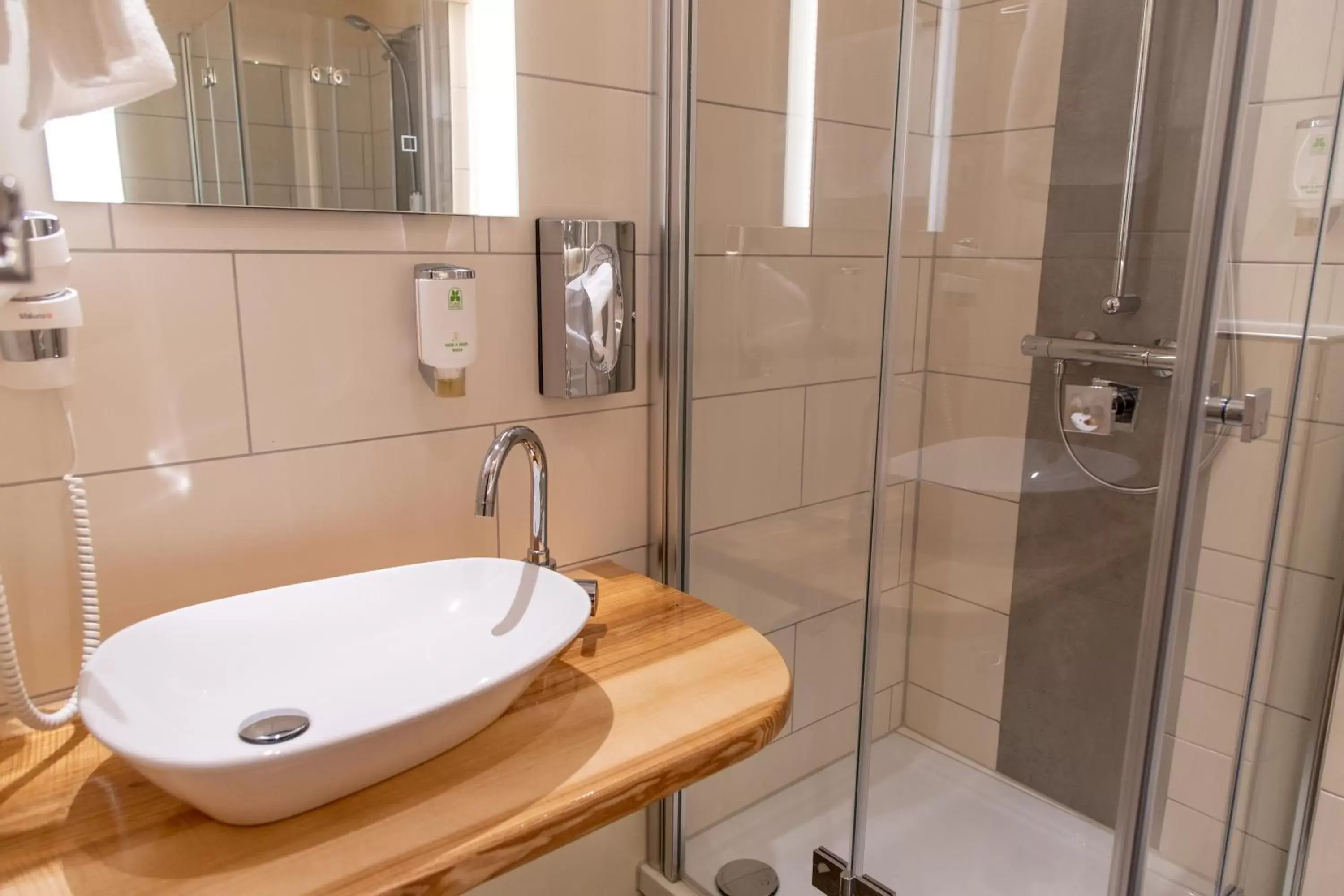 Superior Double Room in Flair Hotel Deutsches Haus Superior Double Room in Flair Hotel Deutsches Haus