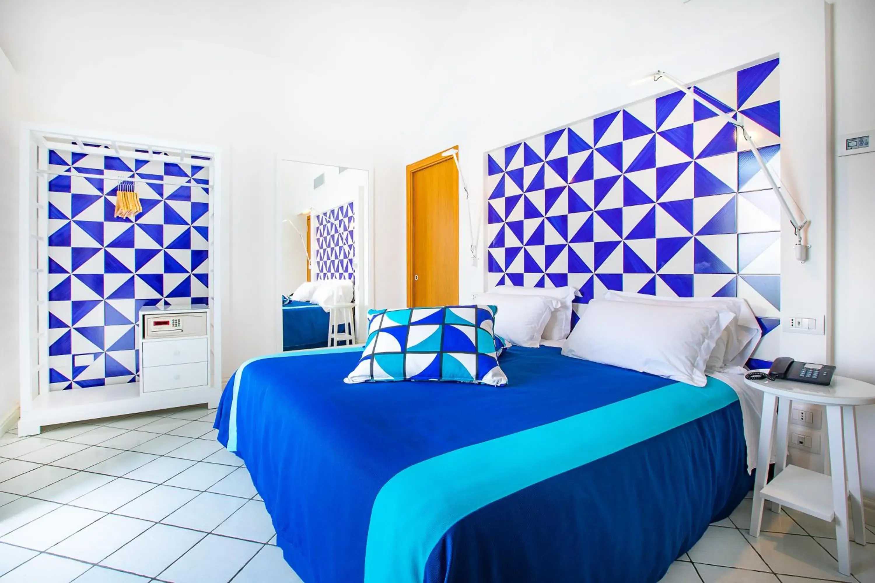 Classic Double Room with Sea View in Hotel Torre Barbara Classic Double Room with Sea View in Hotel Torre Barbara