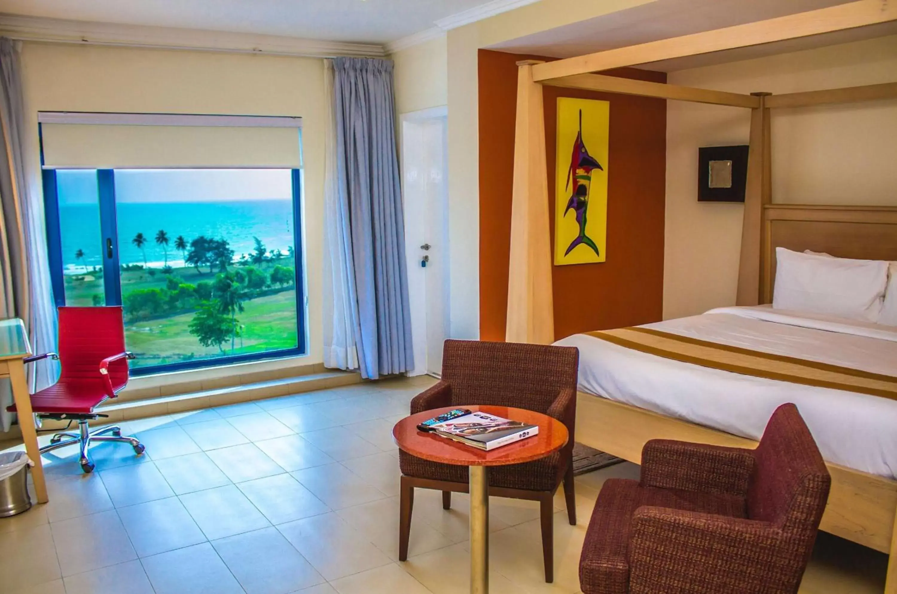 Deluxe Queen Room in Best Western Plus Serene Atlantic Hotel Deluxe Queen Room in Best Western Plus Serene Atlantic Hotel