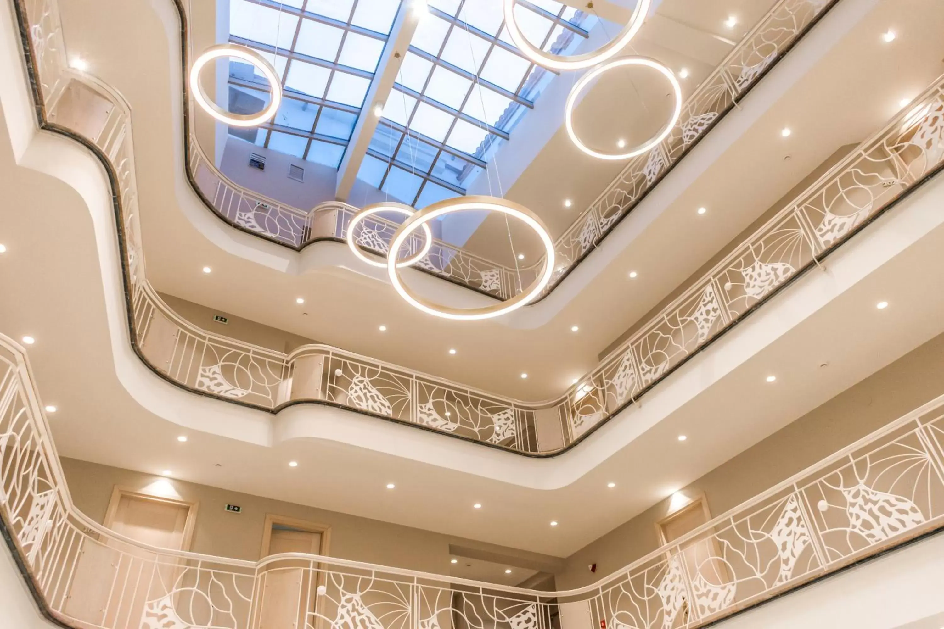 Emerald Suites Emerald Suites