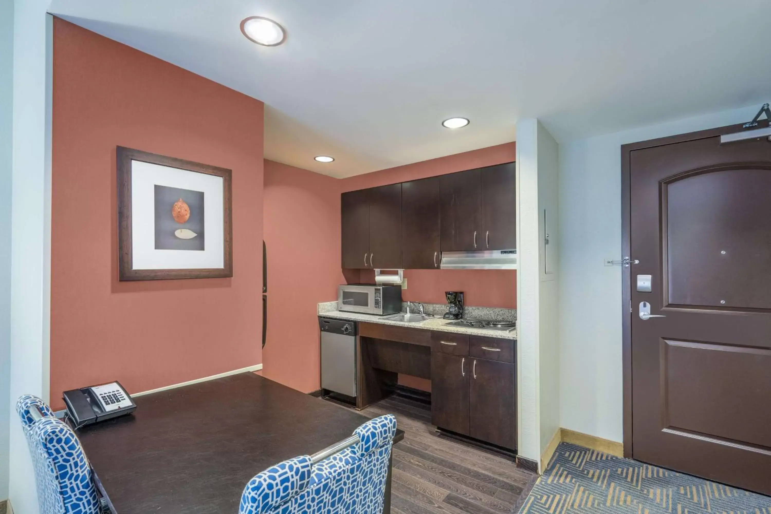 One-Bedroom 2 Queen Suite - Disability Access in Homewood Suites by Hilton Louisville-East One-Bedroom 2 Queen Suite - Disability Access in Homewood Suites by Hilton Louisville-East