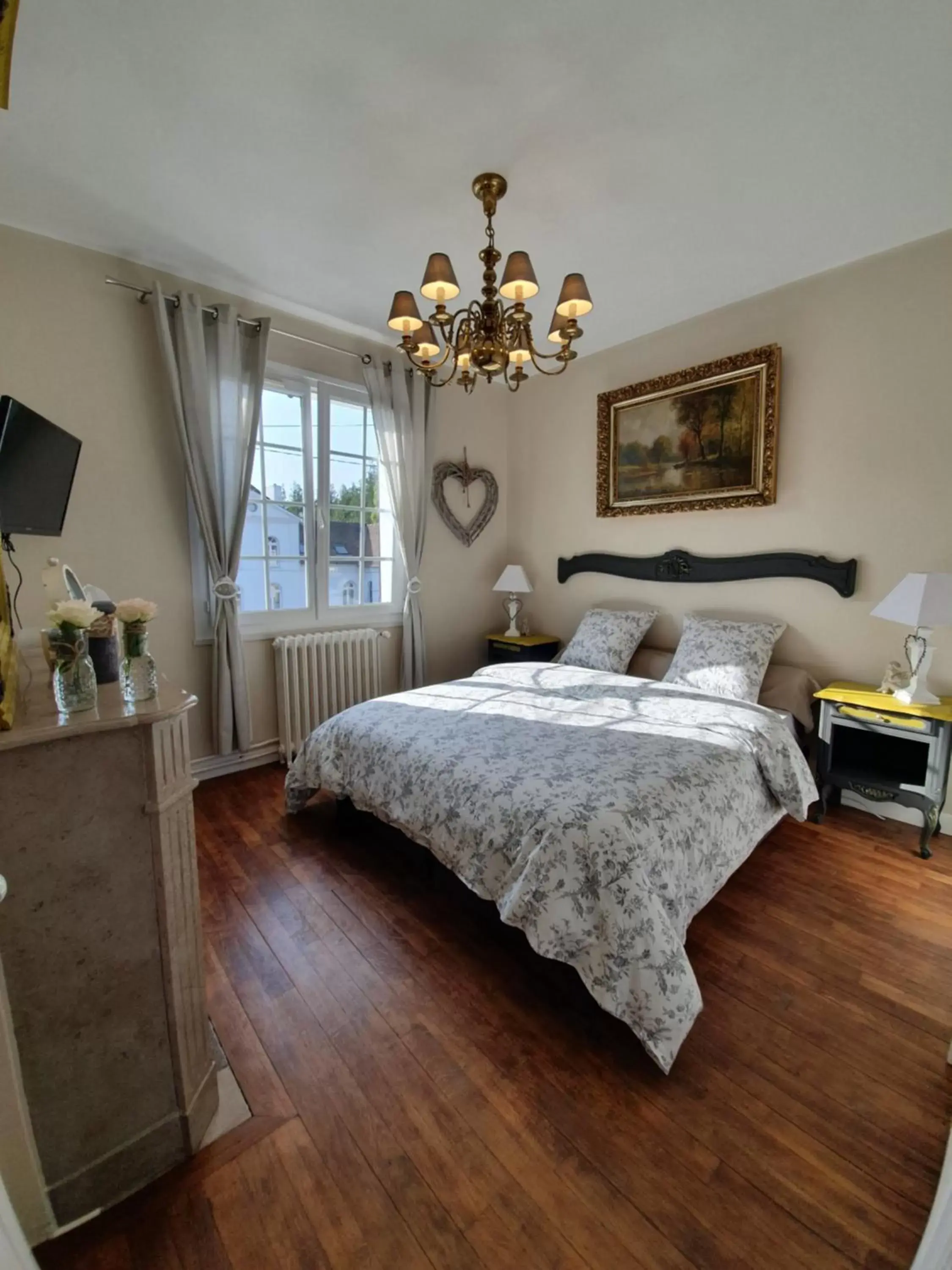 Double Room with Private Bathroom in Chambres d'hôtes Nuits Campagnardes Double Room with Private Bathroom in Chambres d'hôtes Nuits Campagnardes