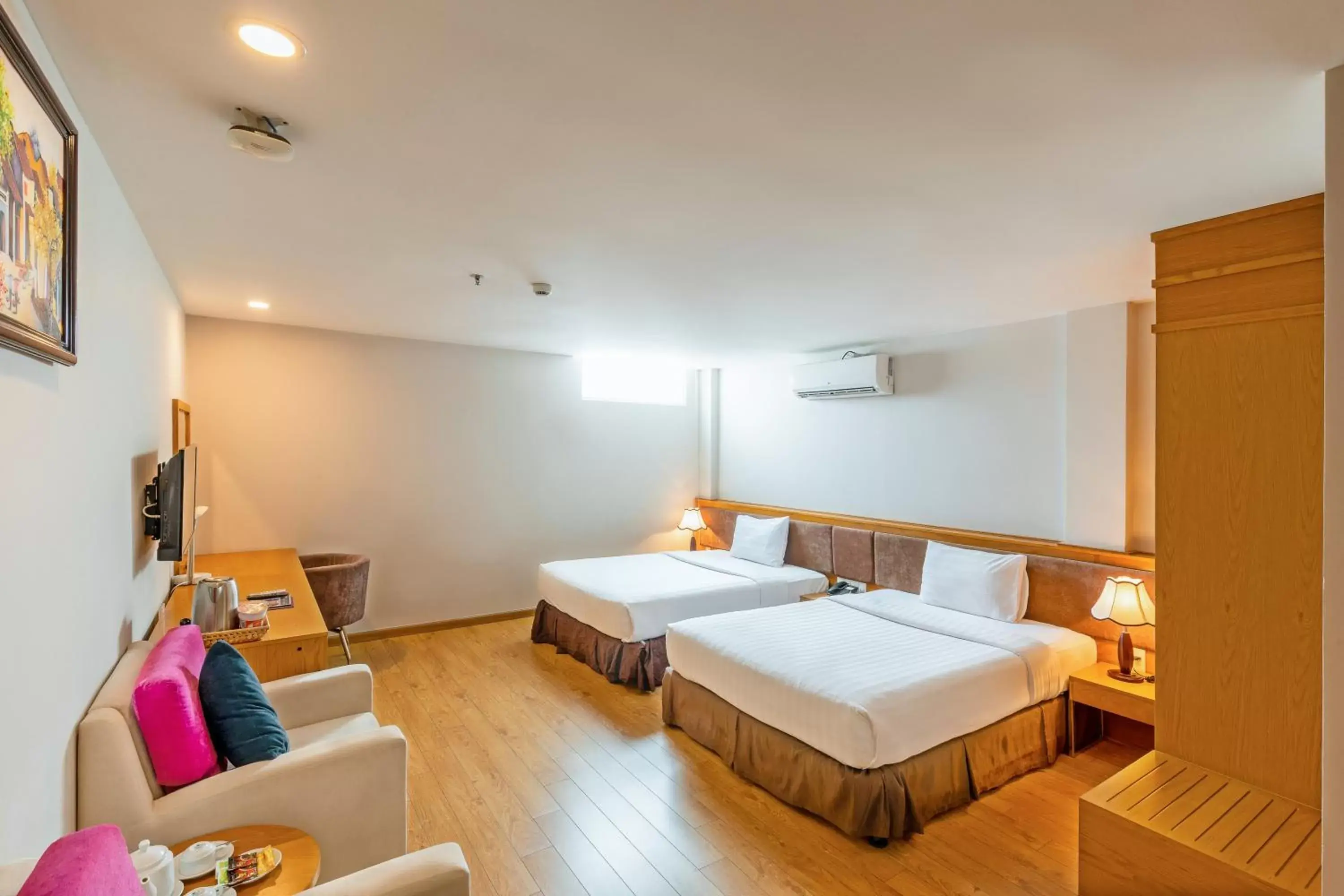 TTC Hotel Deluxe Airport TTC Hotel Deluxe Airport